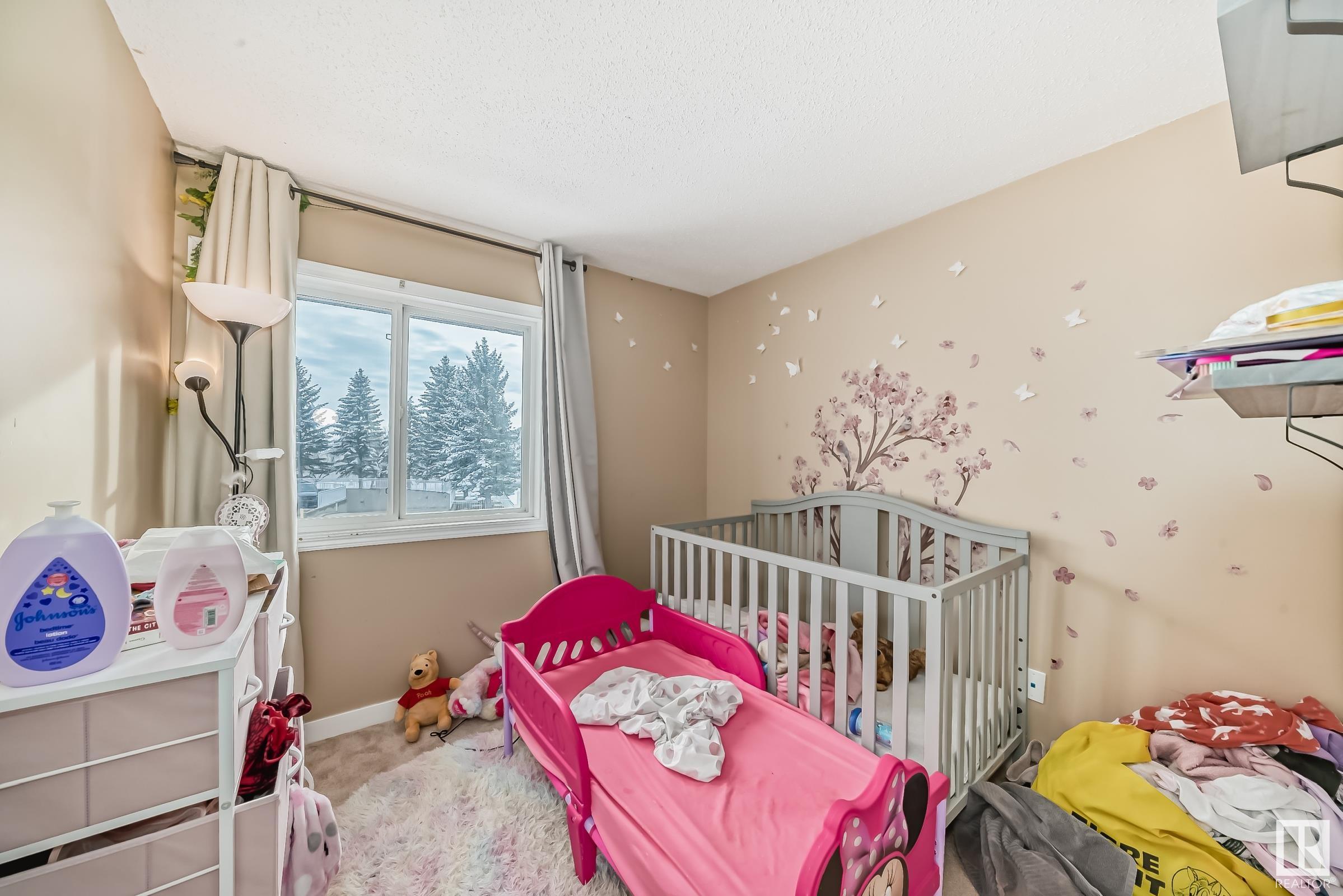      117 WOODBOROUGH WY NW , Edmonton,  ,T5Y 1N2 ;  Listing Number: MLS E4419690