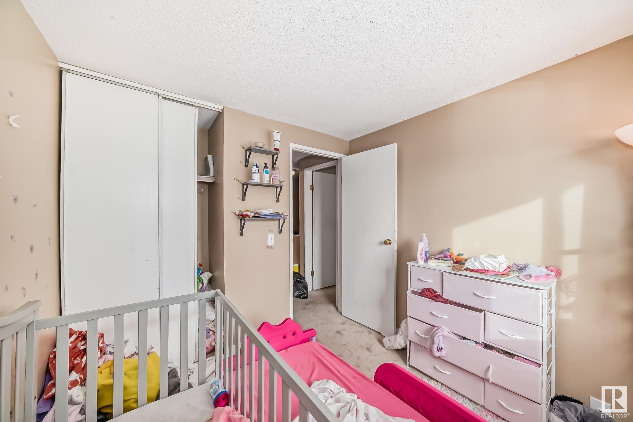      117 WOODBOROUGH WY NW , Edmonton,  ,T5Y 1N2 ;  Listing Number: MLS E4419690