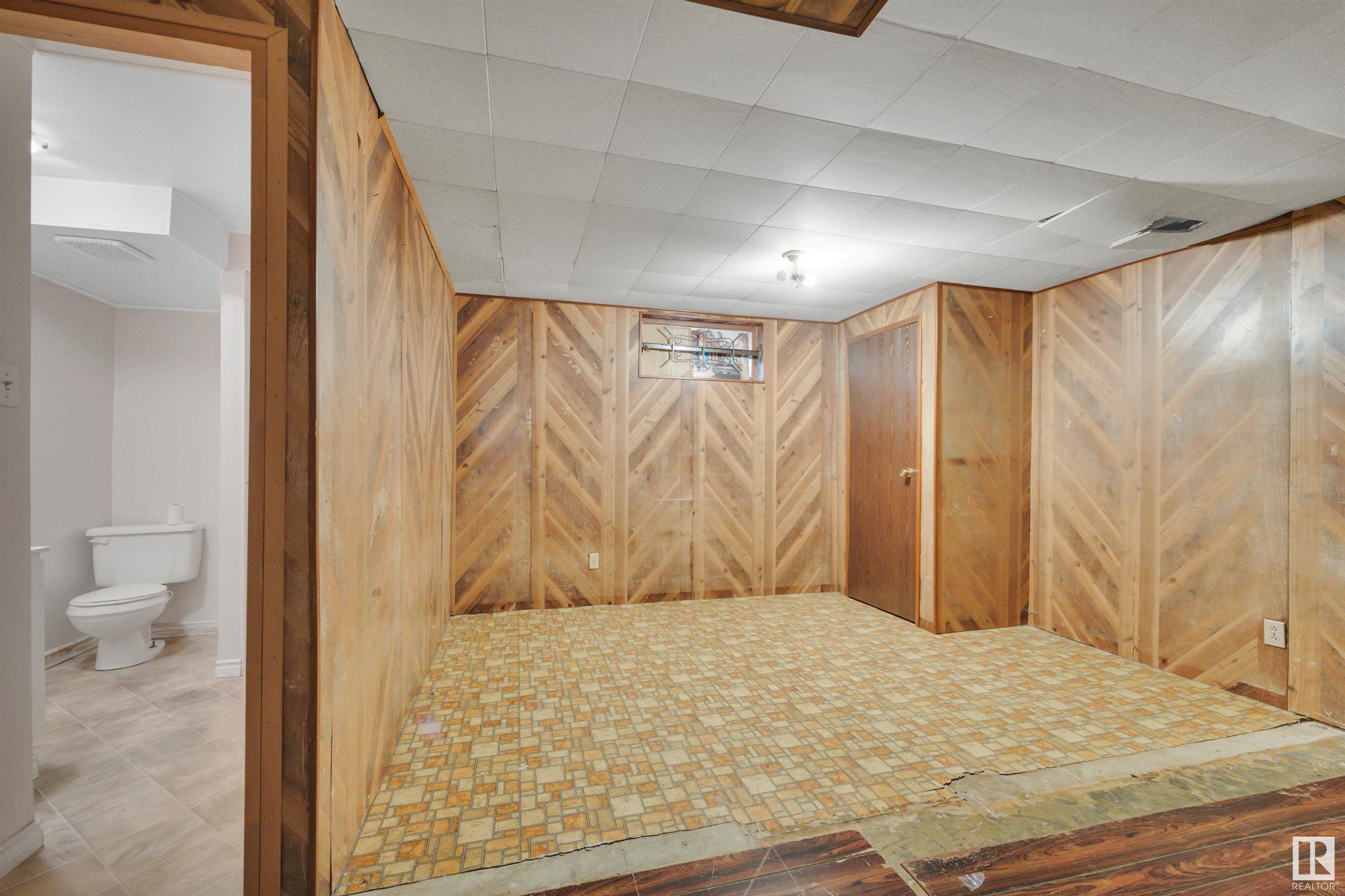      843 MILLBOURNE RD E NW , Edmonton,  ,T6K 0S4 ;  Listing Number: MLS E4419691