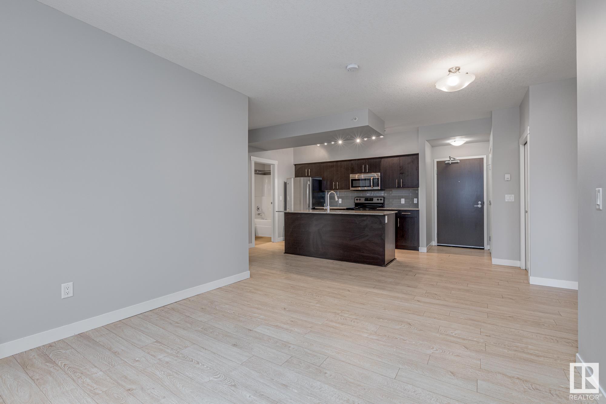      #2205 10226 104 ST NW , Edmonton,  ,T5J 1B8 ;  Listing Number: MLS E4419694