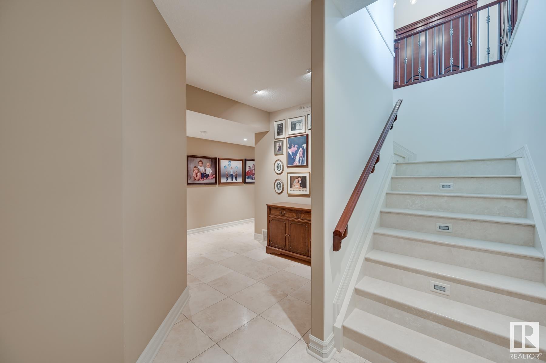      925 HOLLINGSWORTH BN NW , Edmonton,  ,T6R 3L3 ;  Listing Number: MLS E4419695