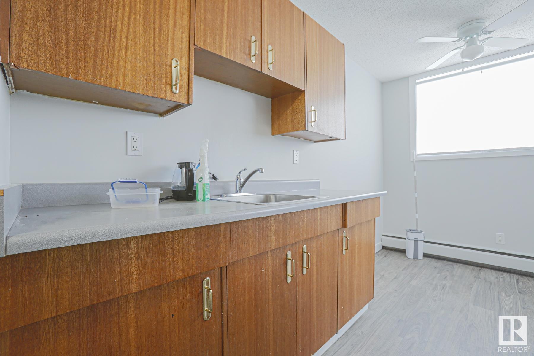      10630 114 Street NW NW , Edmonton,  ,T5H 3J9 ;  Listing Number: MLS E4419697