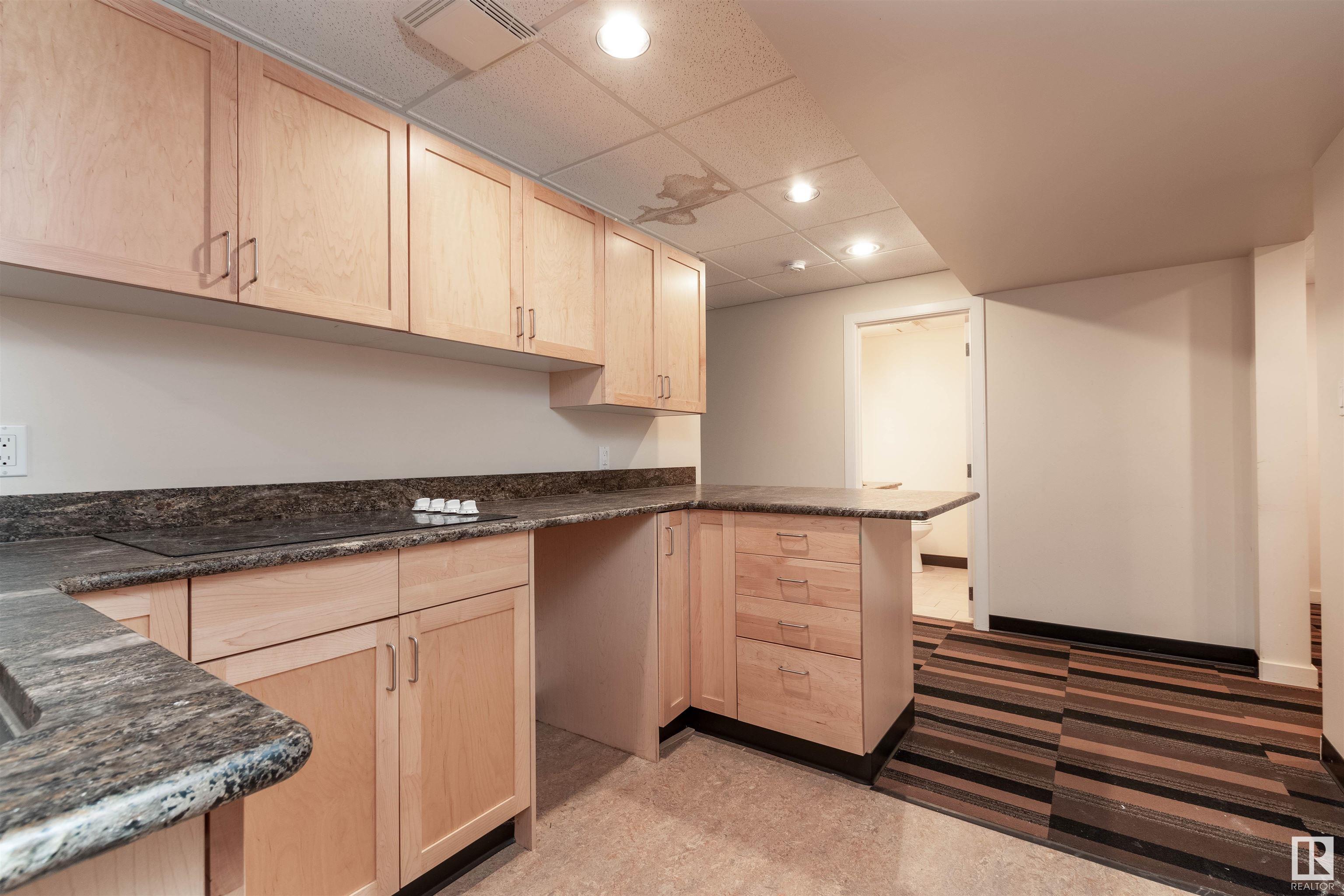      10651 68 ave 6711 107 St AV NW , Edmonton,  ,T6H 2B3 ;  Listing Number: MLS E4419702