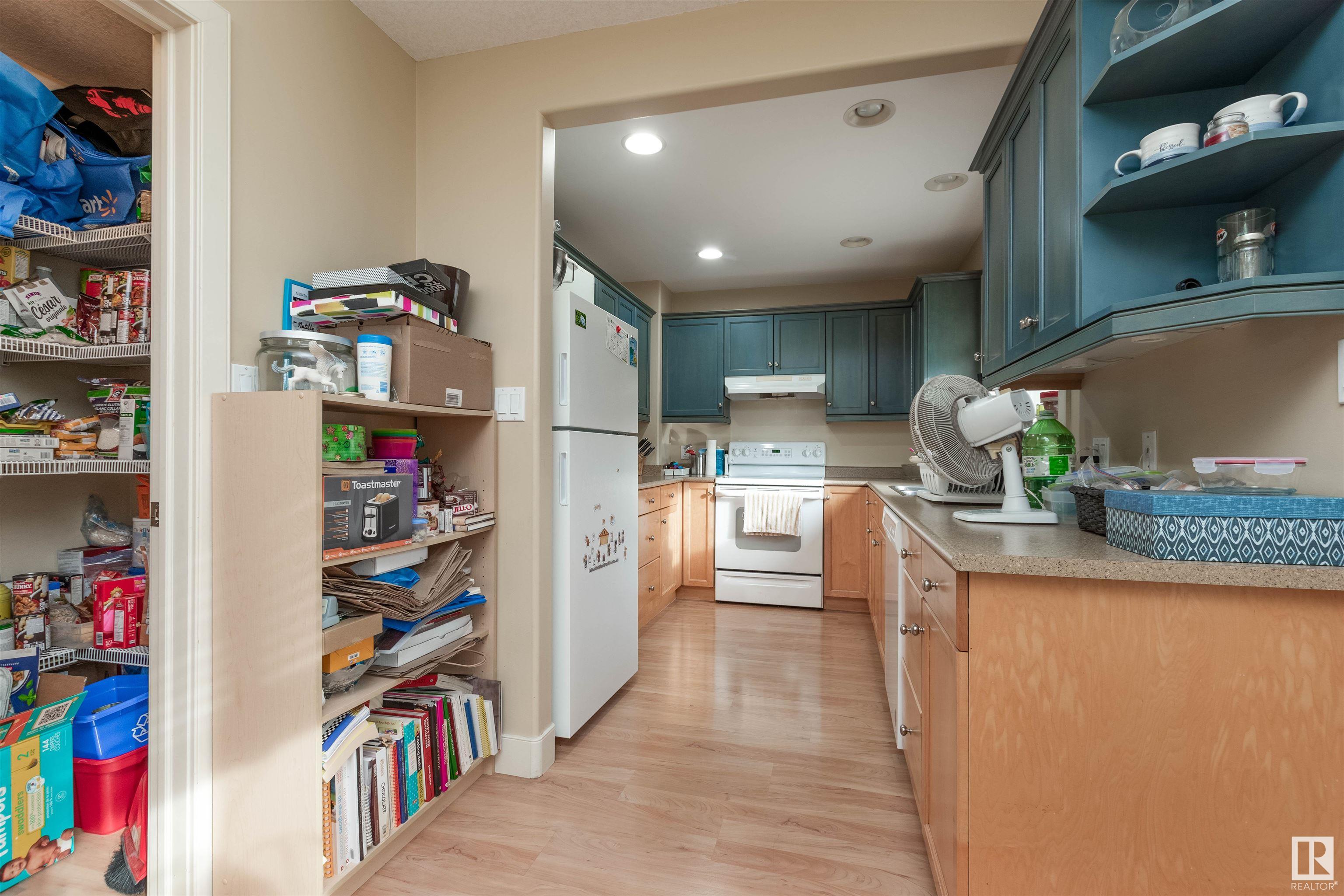      10651 68 ave 6711 107 St AV NW , Edmonton,  ,T6H 2B3 ;  Listing Number: MLS E4419702