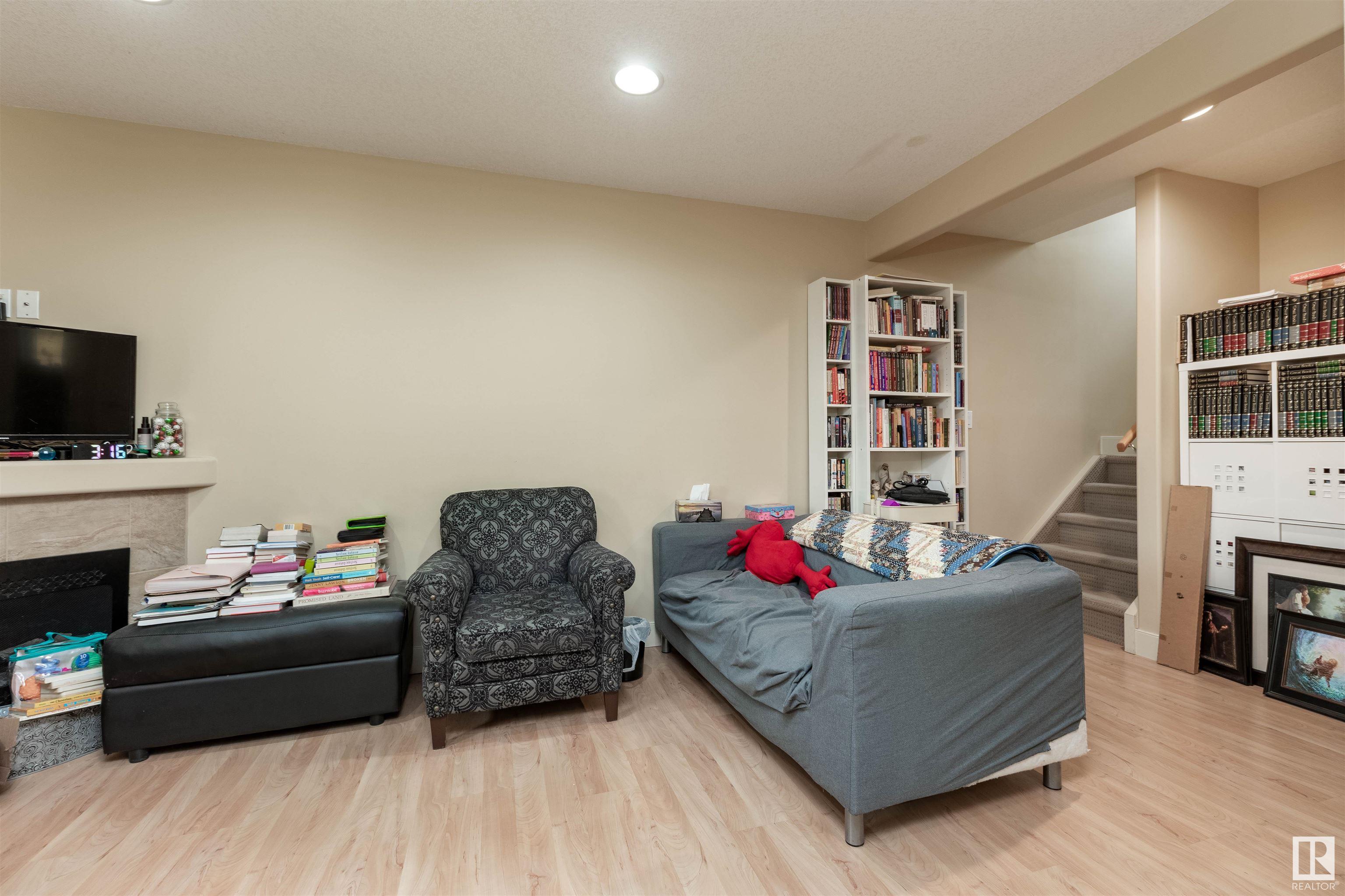      10651 68 ave 6711 107 St AV NW , Edmonton,  ,T6H 2B3 ;  Listing Number: MLS E4419702
