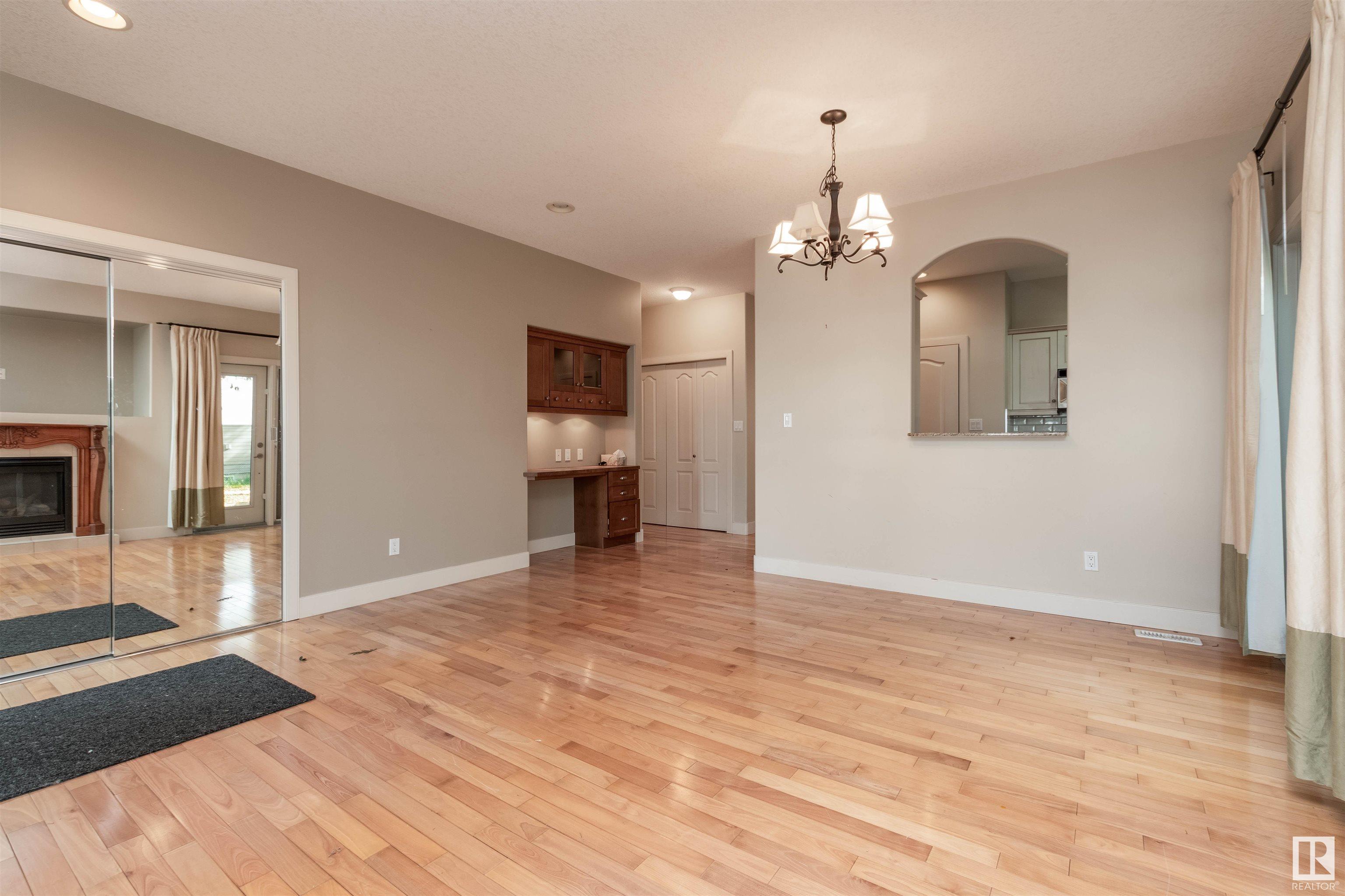      10651 68 ave 6711 107 St AV NW , Edmonton,  ,T6H 2B3 ;  Listing Number: MLS E4419702