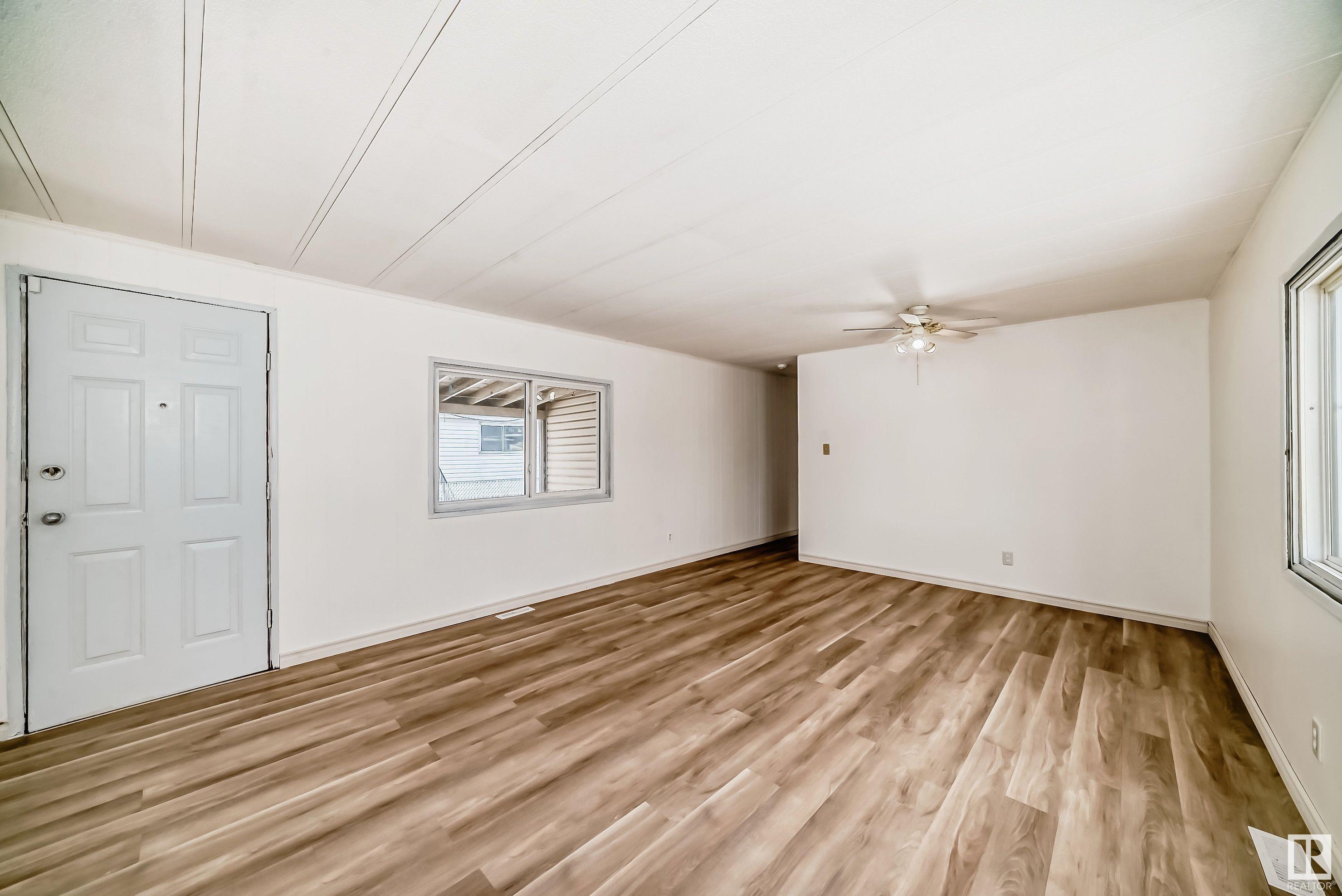      35 Rim RD NW , Edmonton,  ,T6P 1C4 ;  Listing Number: MLS E4419704