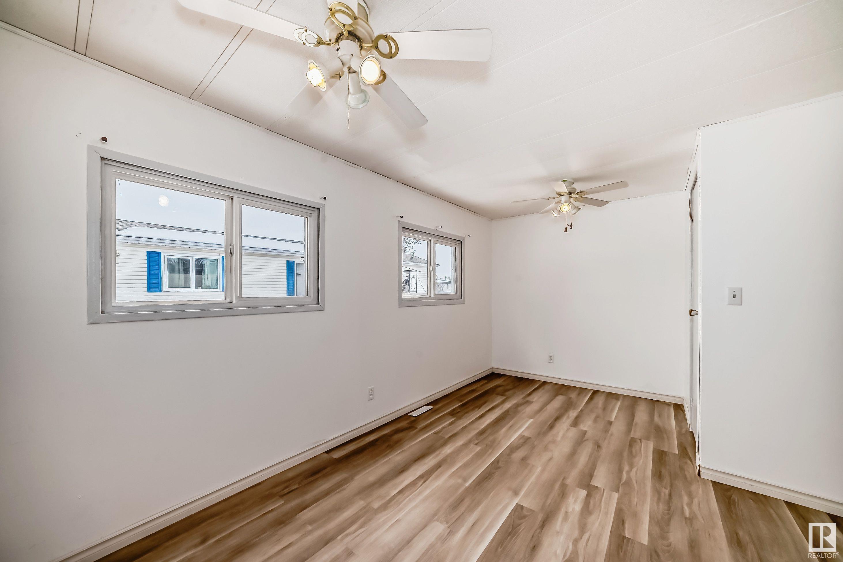      35 Rim RD NW , Edmonton,  ,T6P 1C4 ;  Listing Number: MLS E4419704