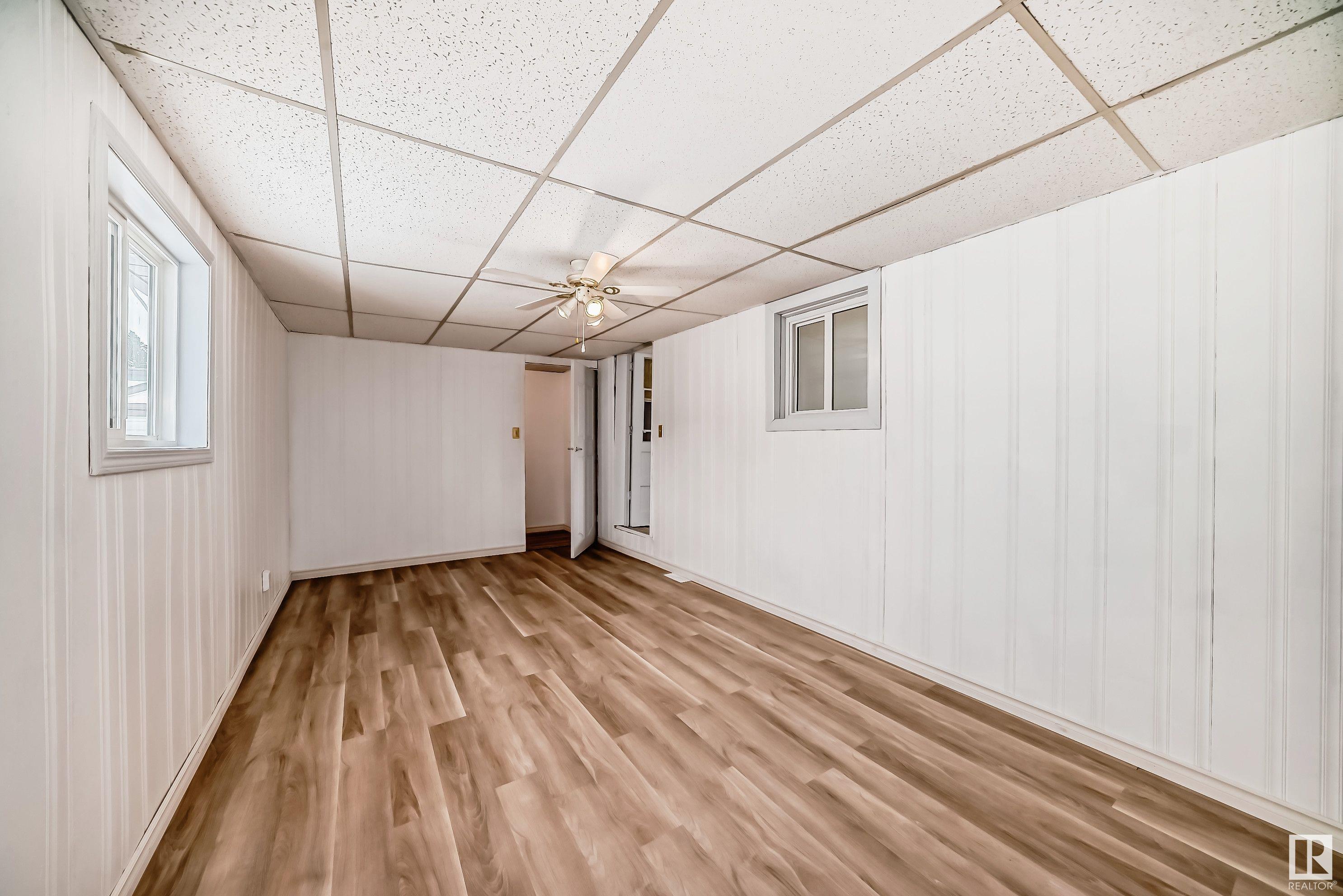      35 Rim RD NW , Edmonton,  ,T6P 1C4 ;  Listing Number: MLS E4419704