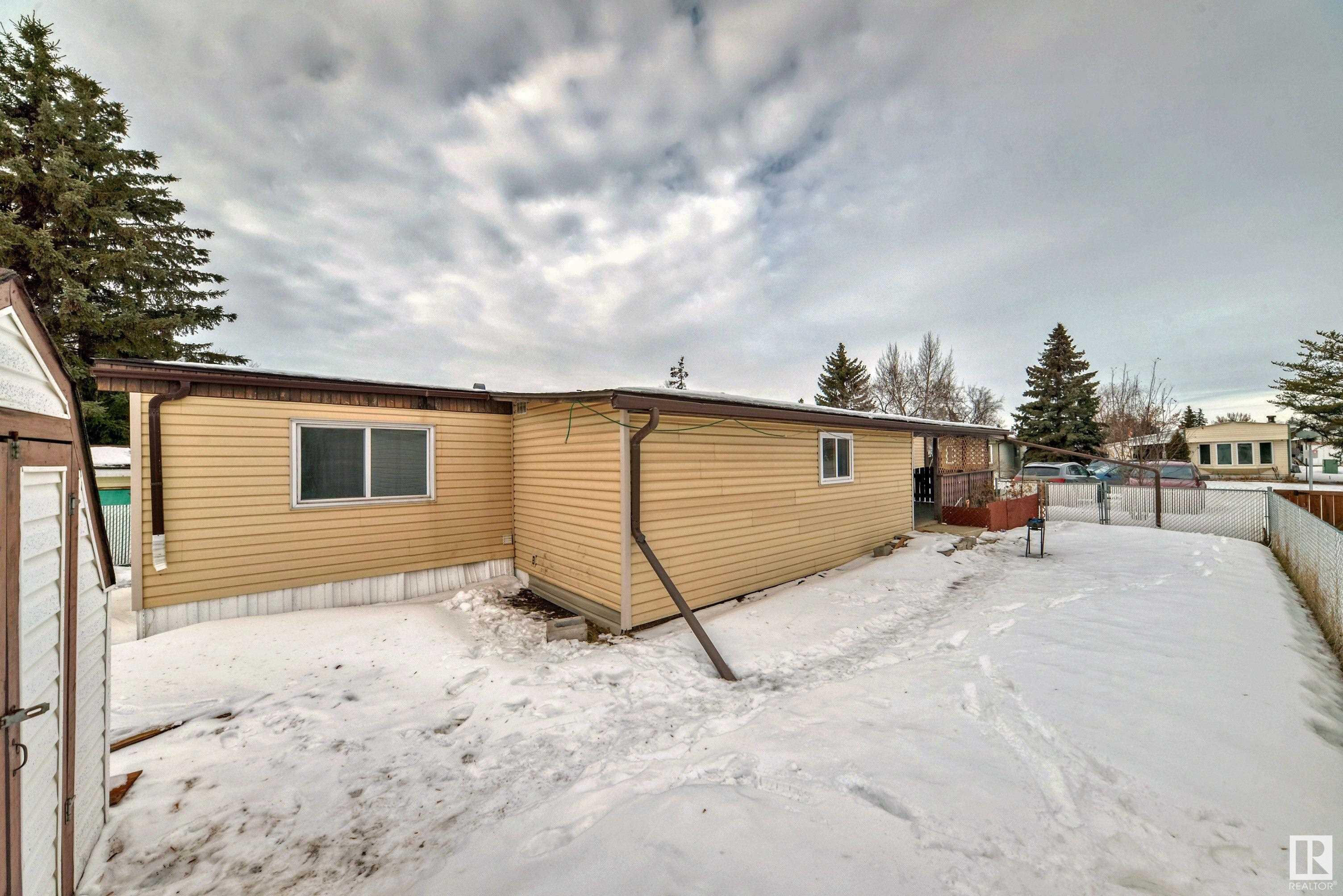      35 Rim RD NW , Edmonton,  ,T6P 1C4 ;  Listing Number: MLS E4419704