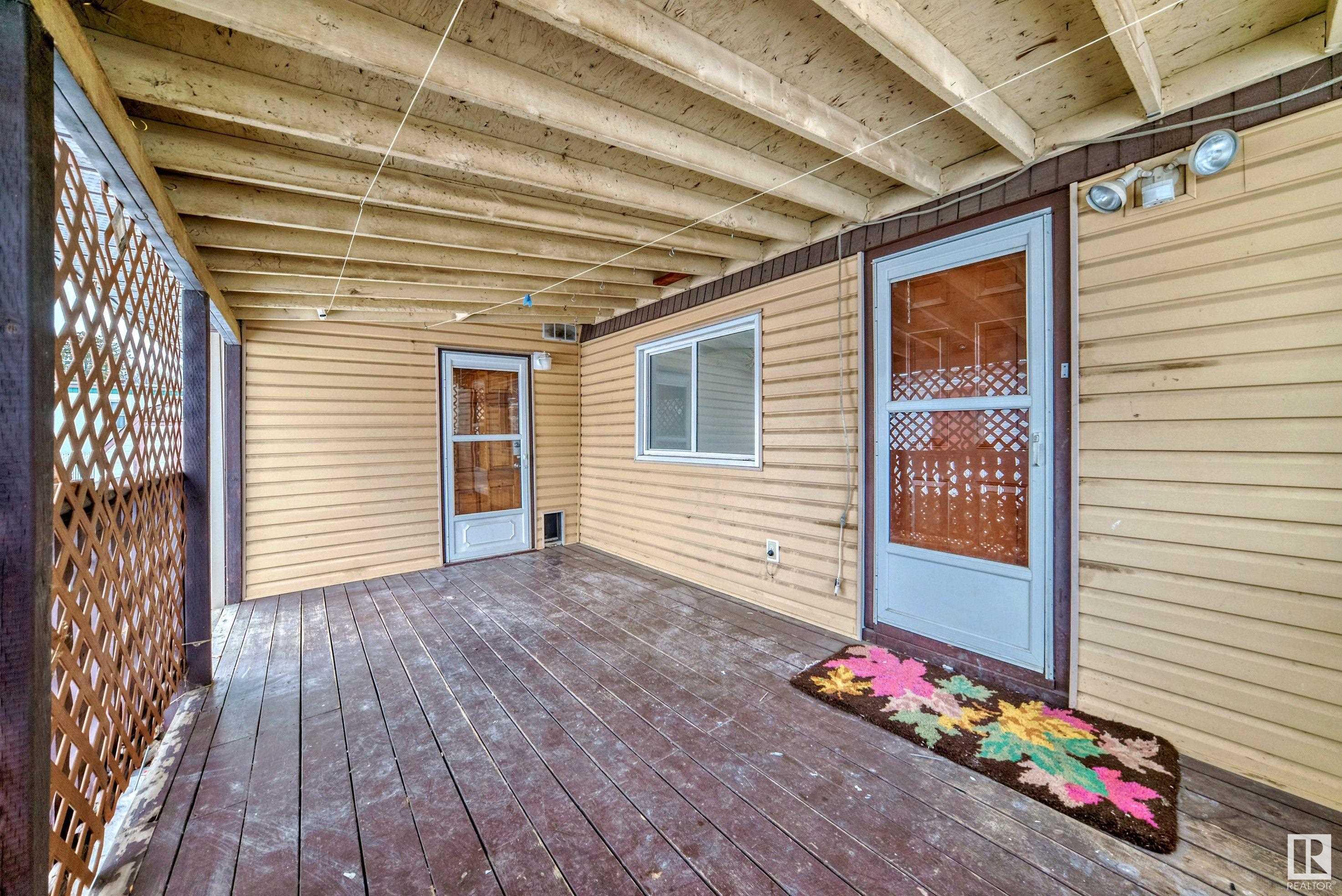      35 Rim RD NW , Edmonton,  ,T6P 1C4 ;  Listing Number: MLS E4419704