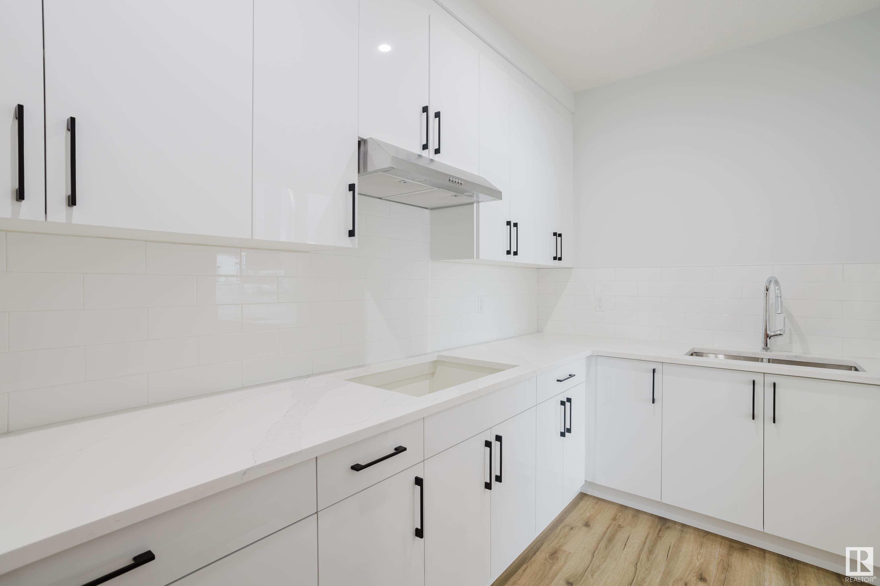      4593 62 ST , Beaumont,  ,T4X 2Z2 ;  Listing Number: MLS E4419705