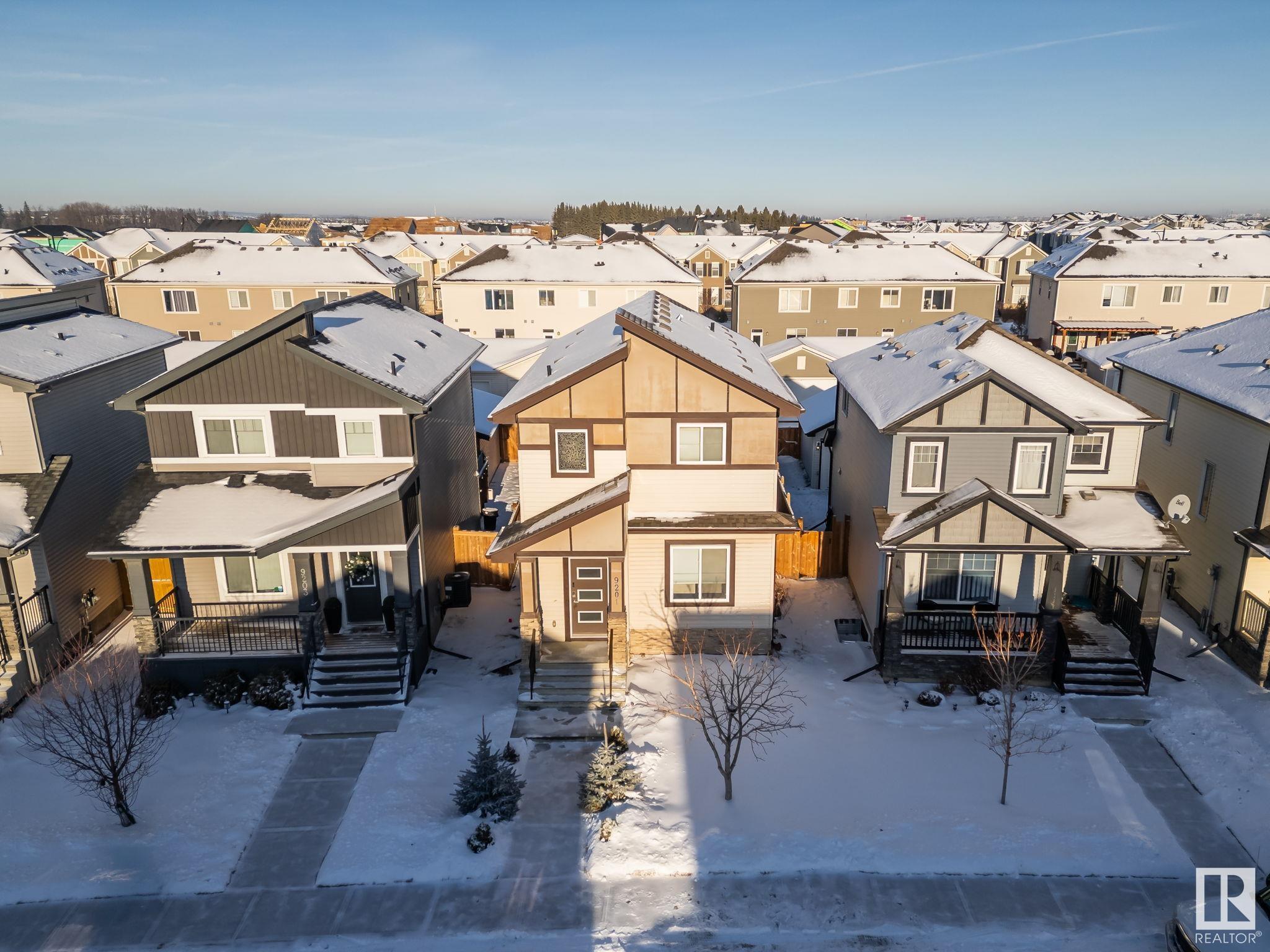      9201 COOPER CR SW SW , Edmonton,  ,T6W 3L1 ;  Listing Number: MLS E4419709