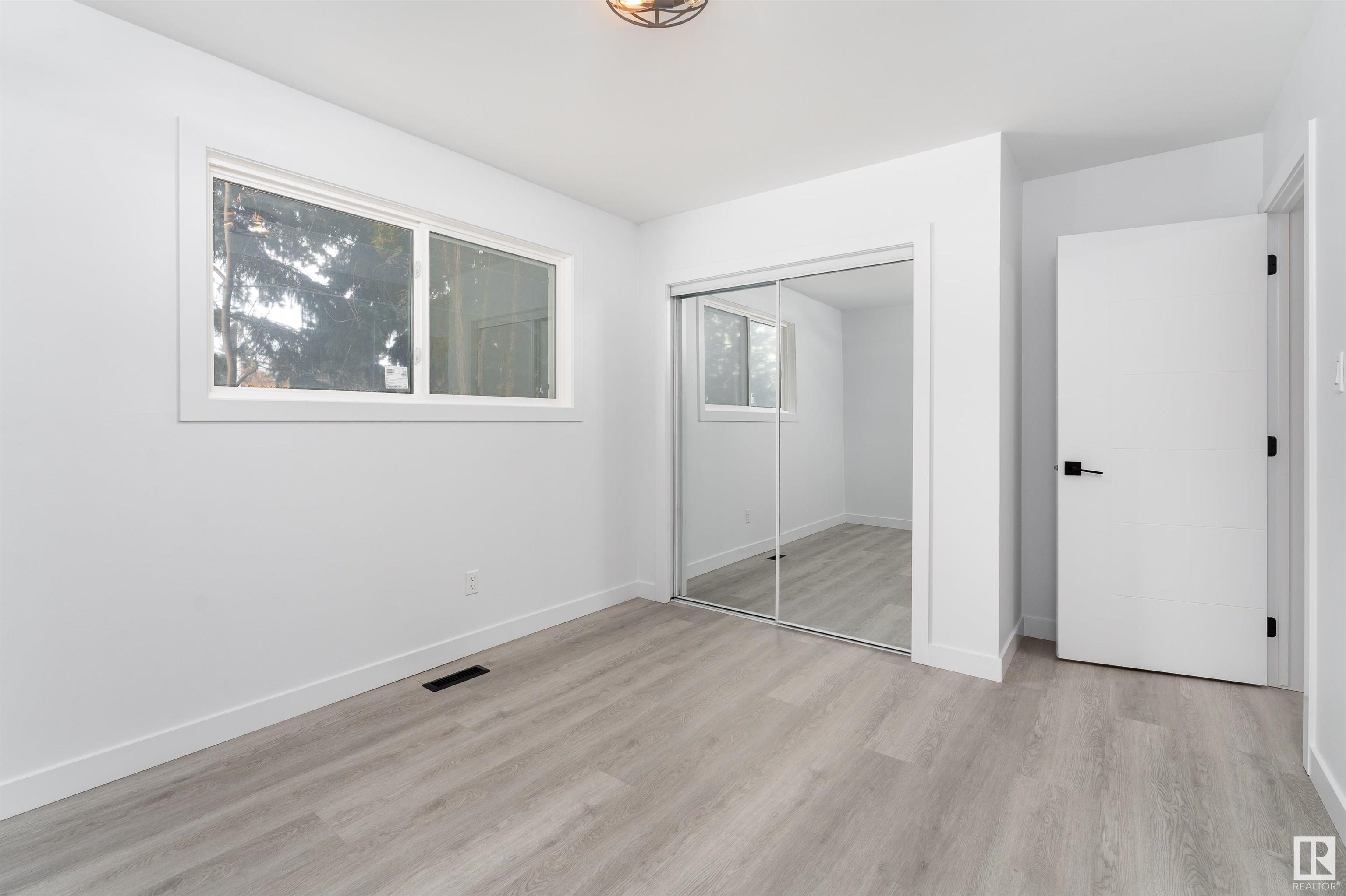      395 KNOTTWOOD W NW , Edmonton,  ,T6K 2G4 ;  Listing Number: MLS E4419713