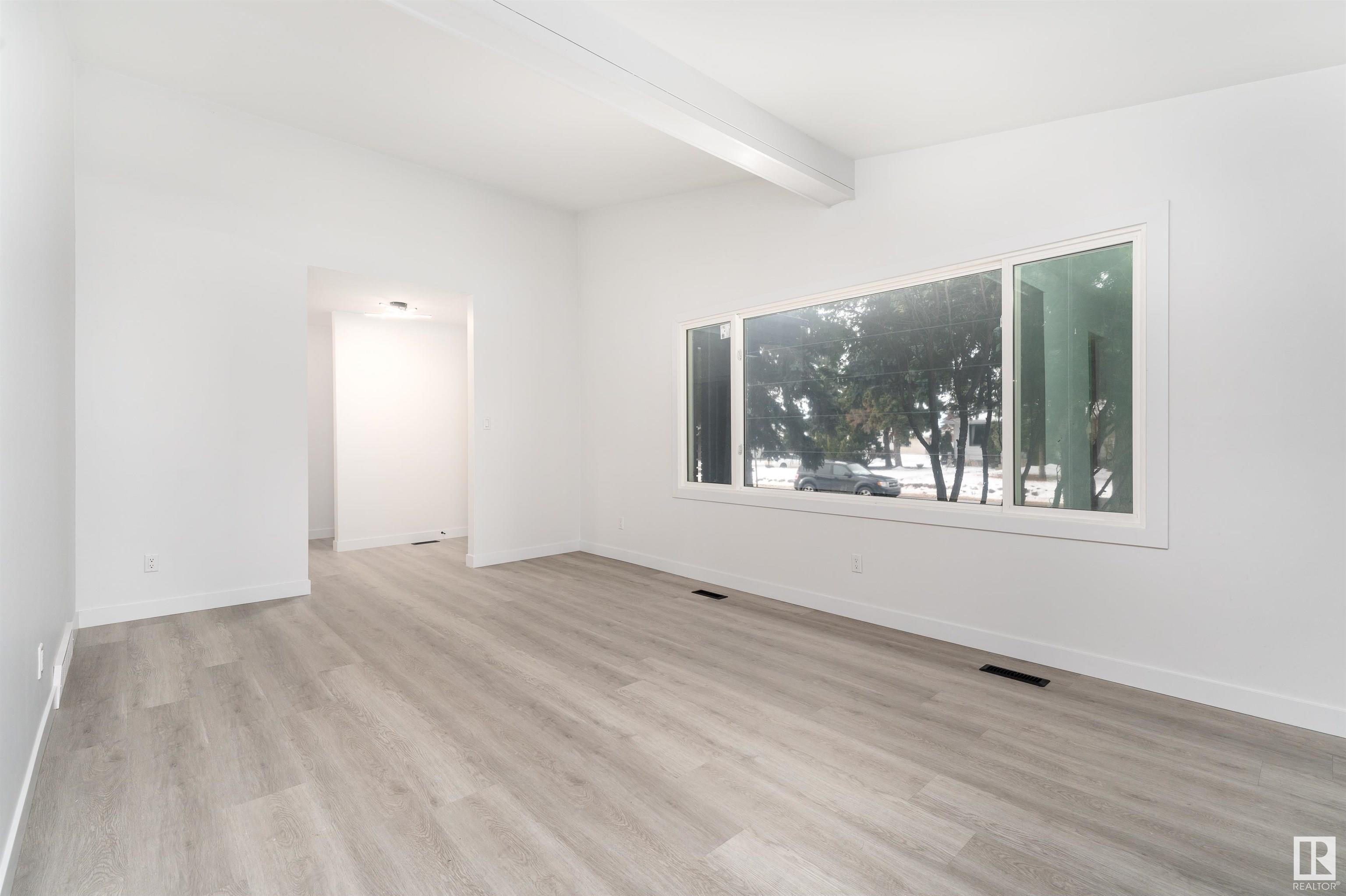      395 KNOTTWOOD W NW , Edmonton,  ,T6K 2G4 ;  Listing Number: MLS E4419713