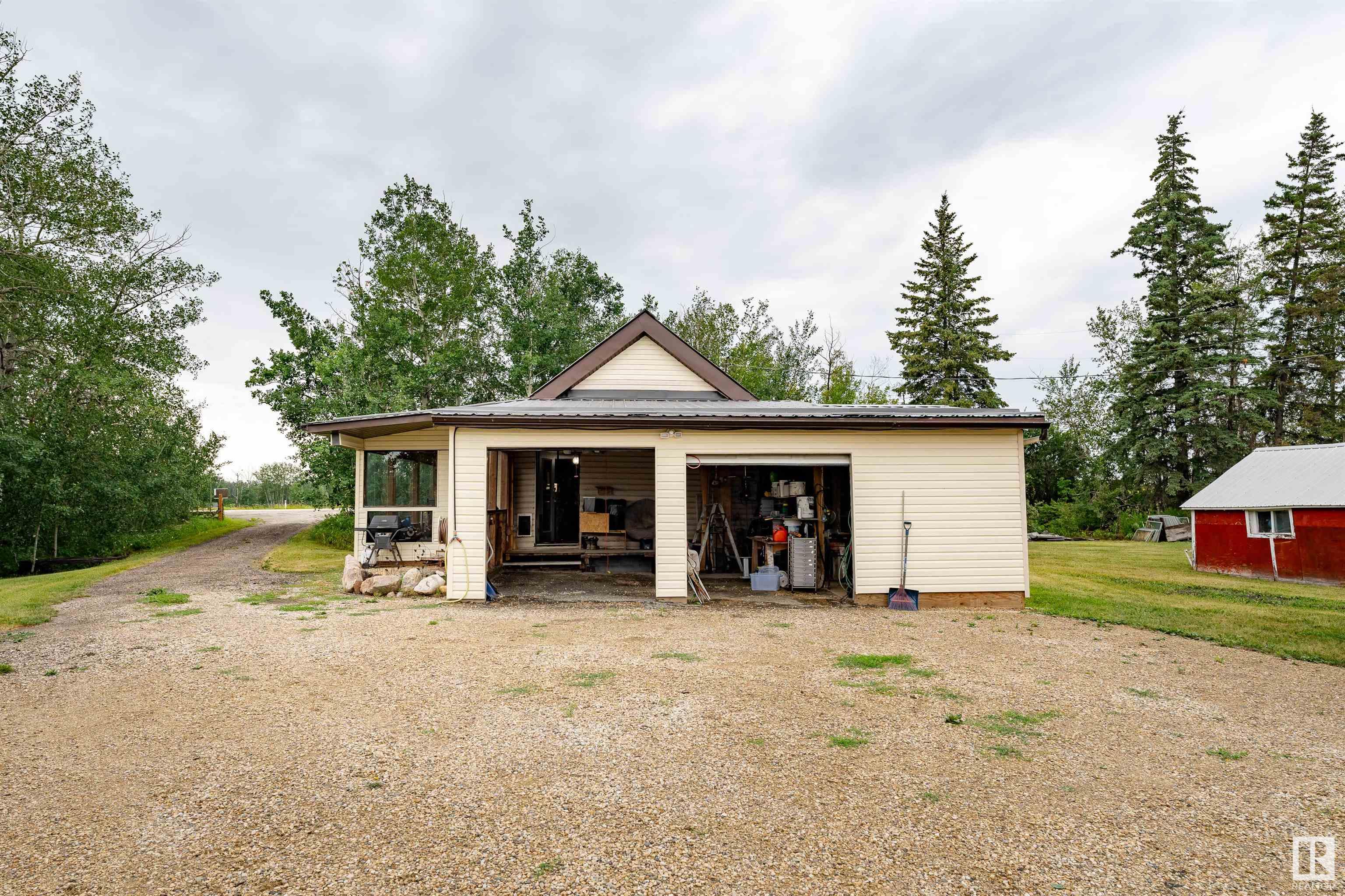      55221 HWY 777 , Rural Lac Ste. Anne County,  ,T0E 1V0 ;  Listing Number: MLS E4419720