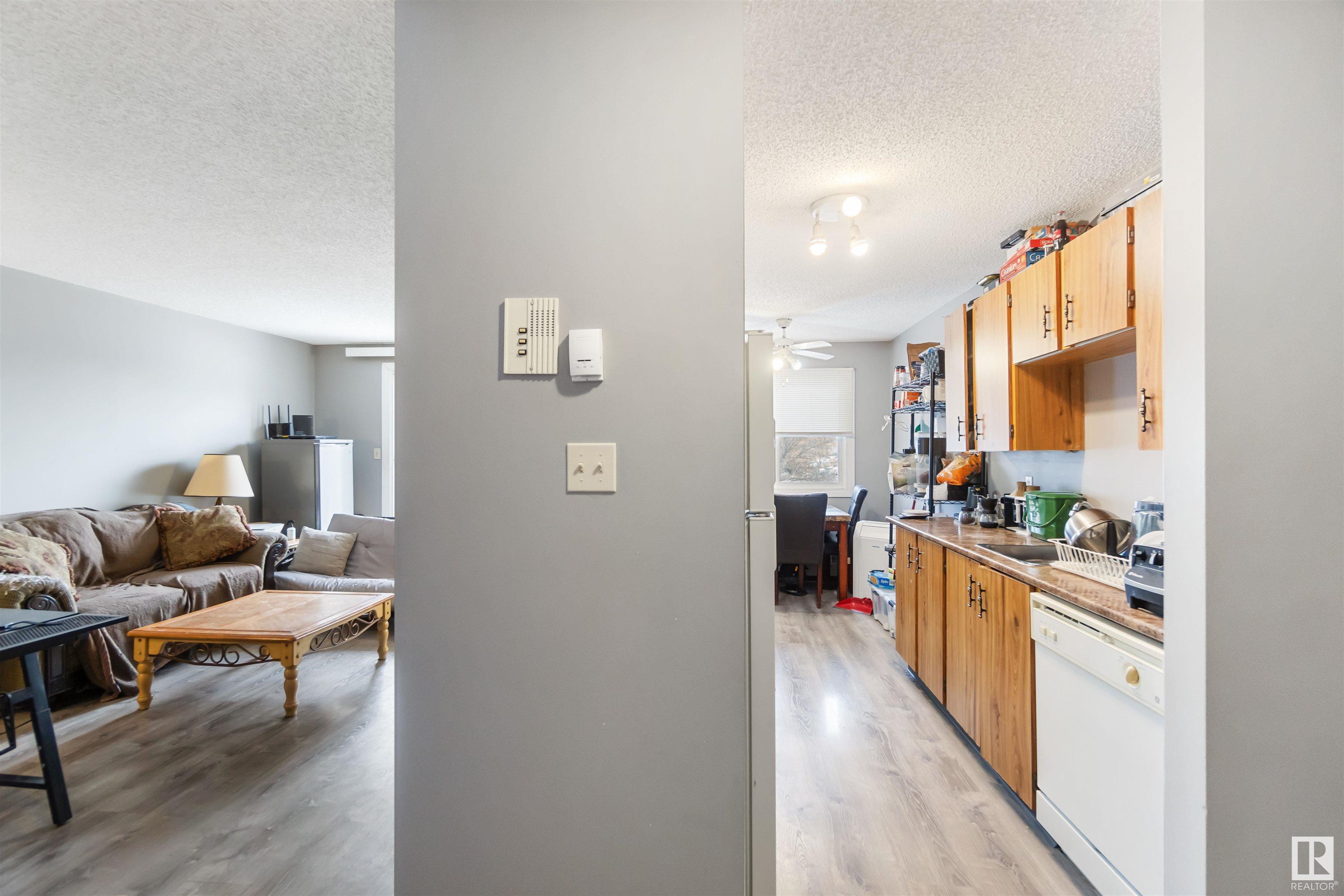      #304 10842 107 ST NW , Edmonton,  ,T5H 2Z3 ;  Listing Number: MLS E4419727