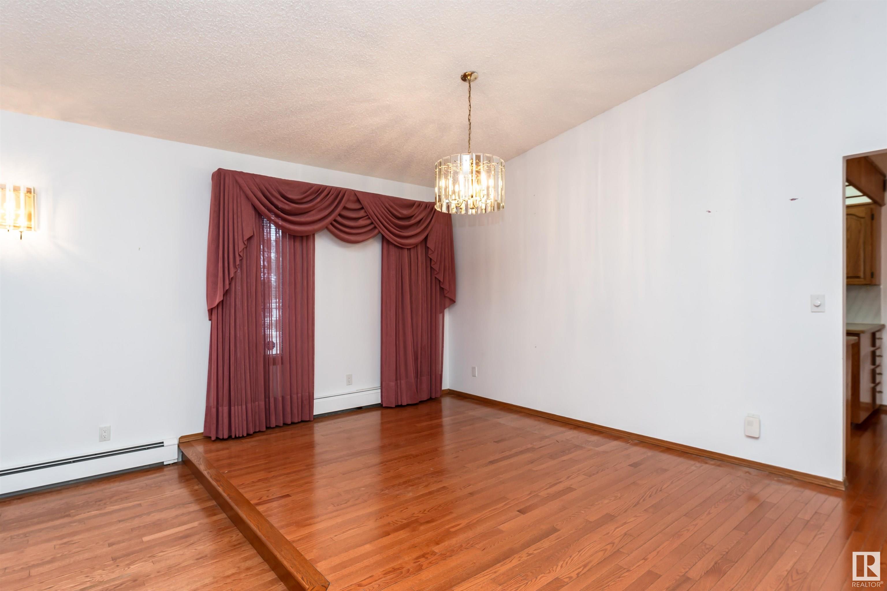      3705 42 ST , Leduc,  ,T9E 6A5 ;  Listing Number: MLS E4419734
