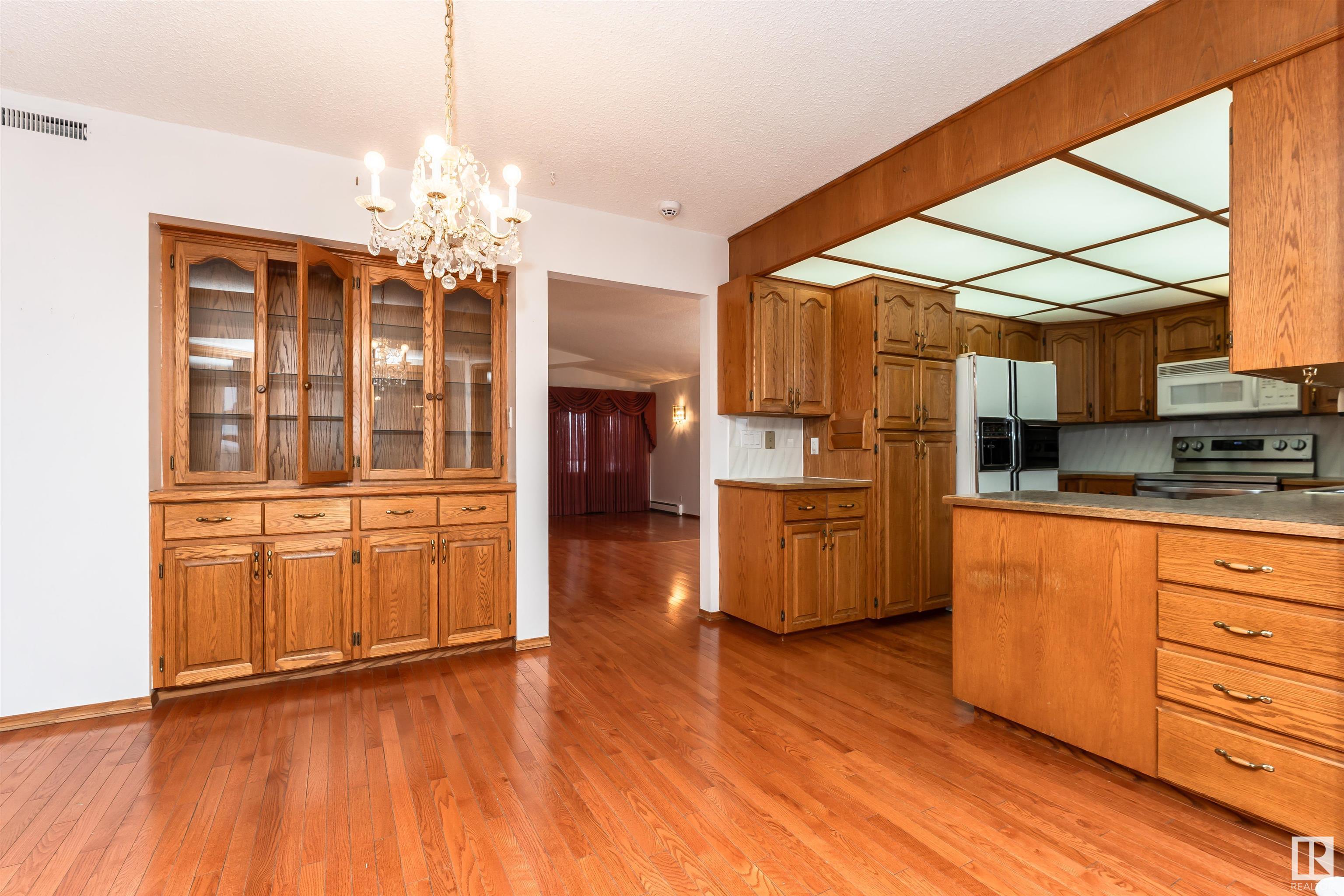      3705 42 ST , Leduc,  ,T9E 6A5 ;  Listing Number: MLS E4419734