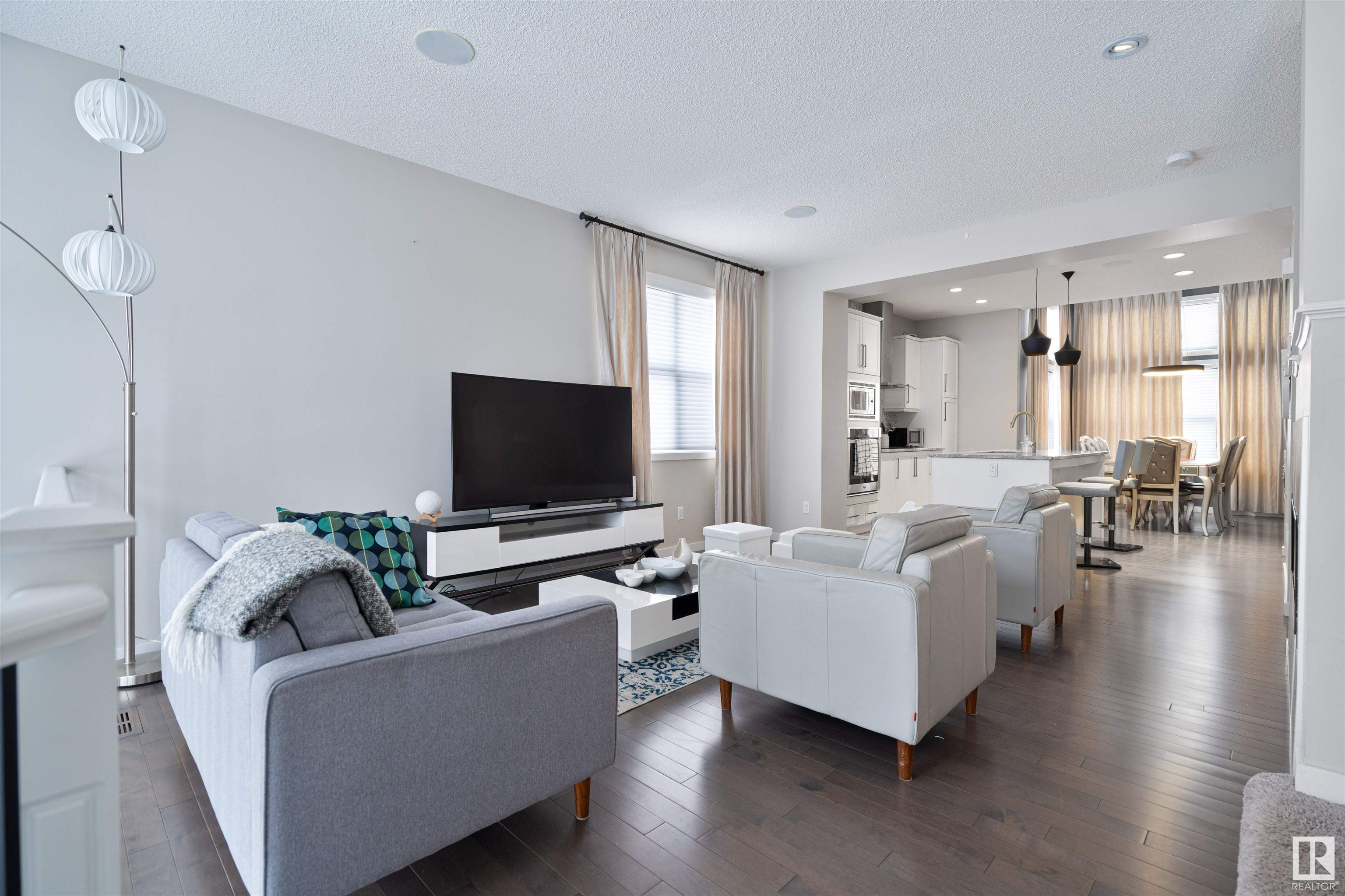 Photo 4 at 703 Secord Boulevard Nw, Secord, Edmonton