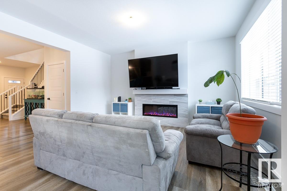      18 ROSEWOOD WY , St. Albert,  ,T8N 7Y8 ;  Listing Number: MLS E4419737