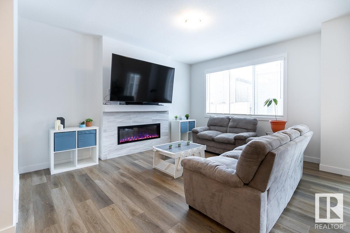      18 ROSEWOOD WY , St. Albert,  ,T8N 7Y8 ;  Listing Number: MLS E4419737