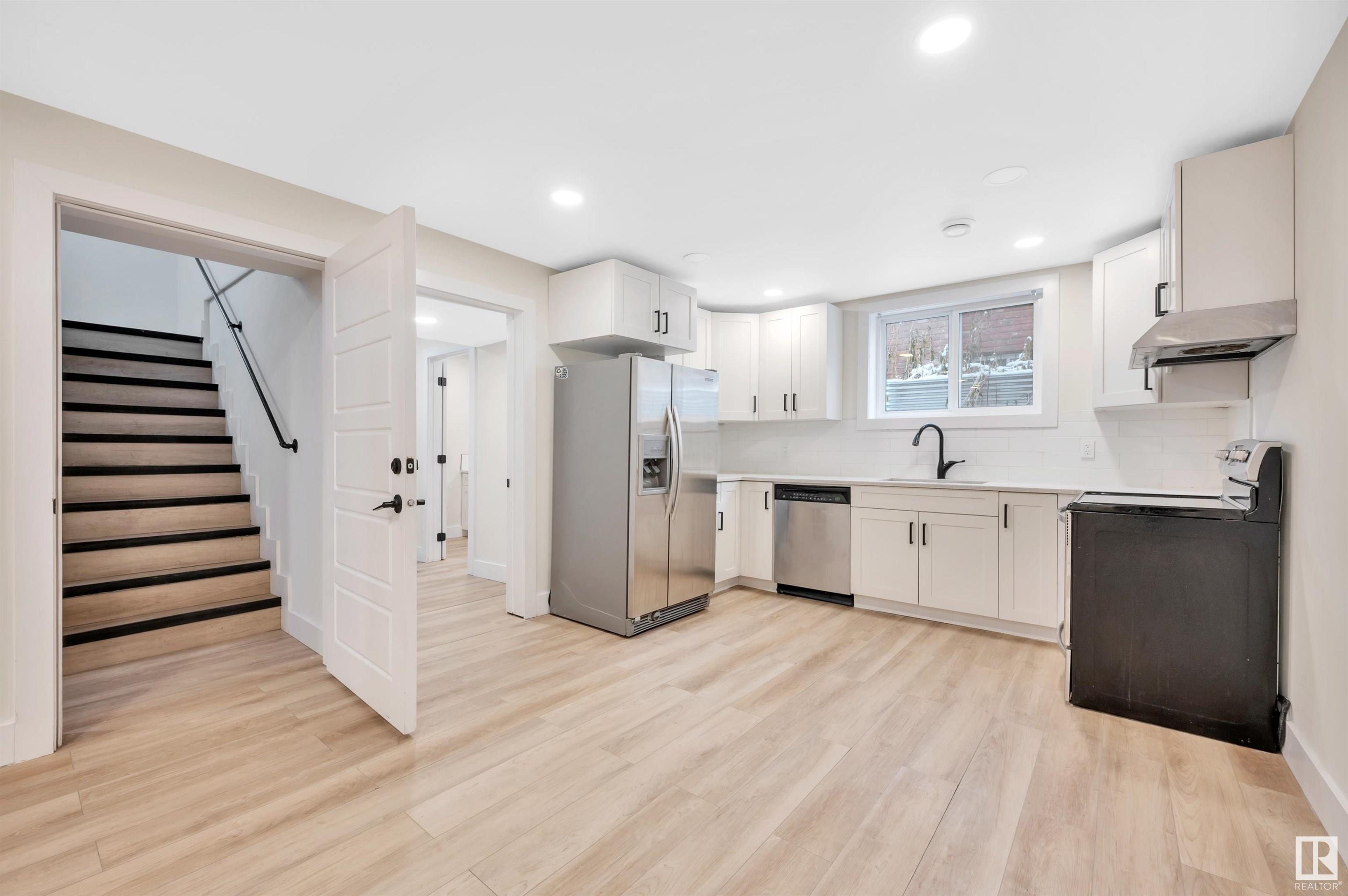      12219 132 AV NW , Edmonton,  ,T5L 3P5 ;  Listing Number: MLS E4419739
