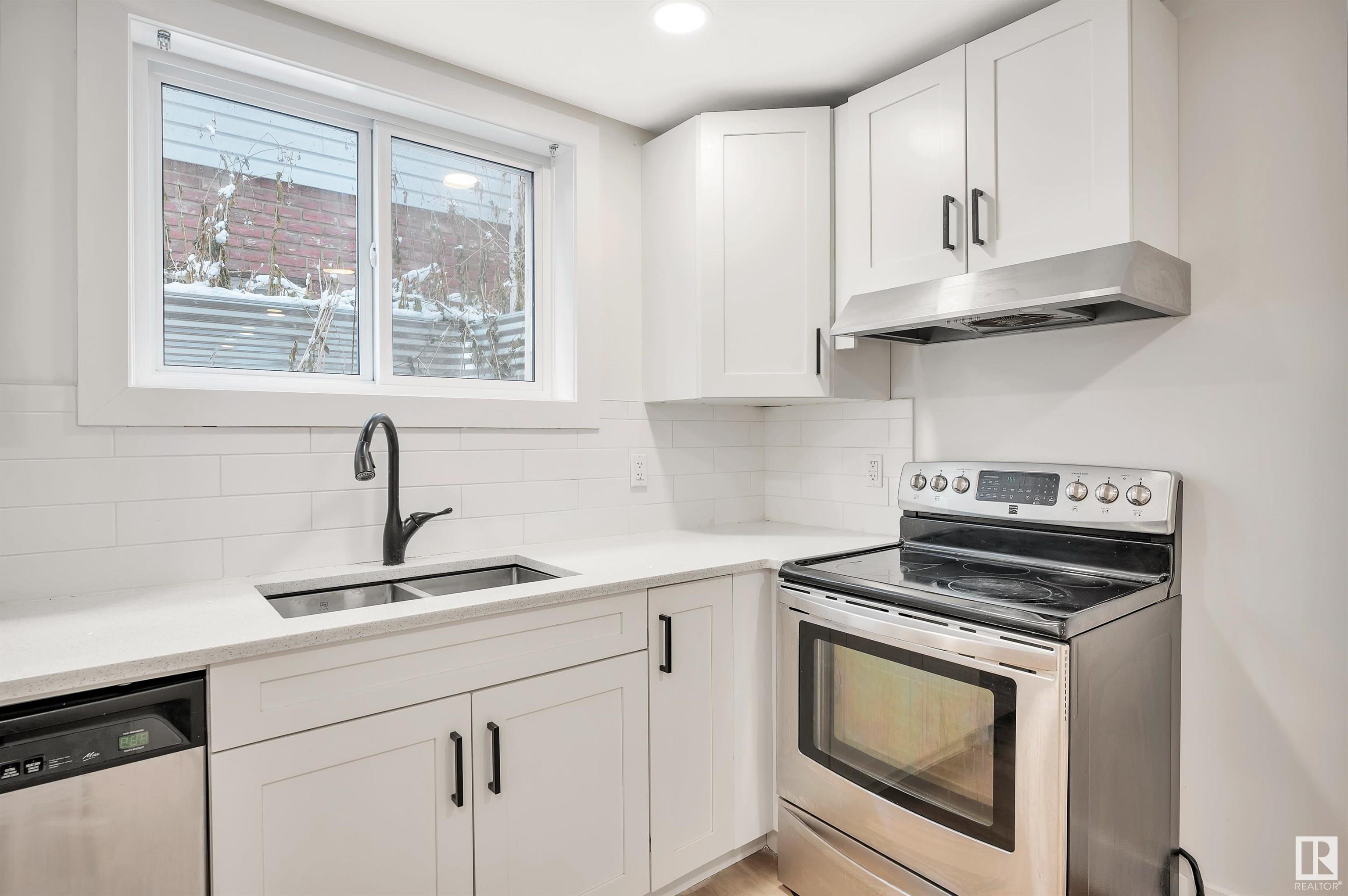      12219 132 AV NW , Edmonton,  ,T5L 3P5 ;  Listing Number: MLS E4419739