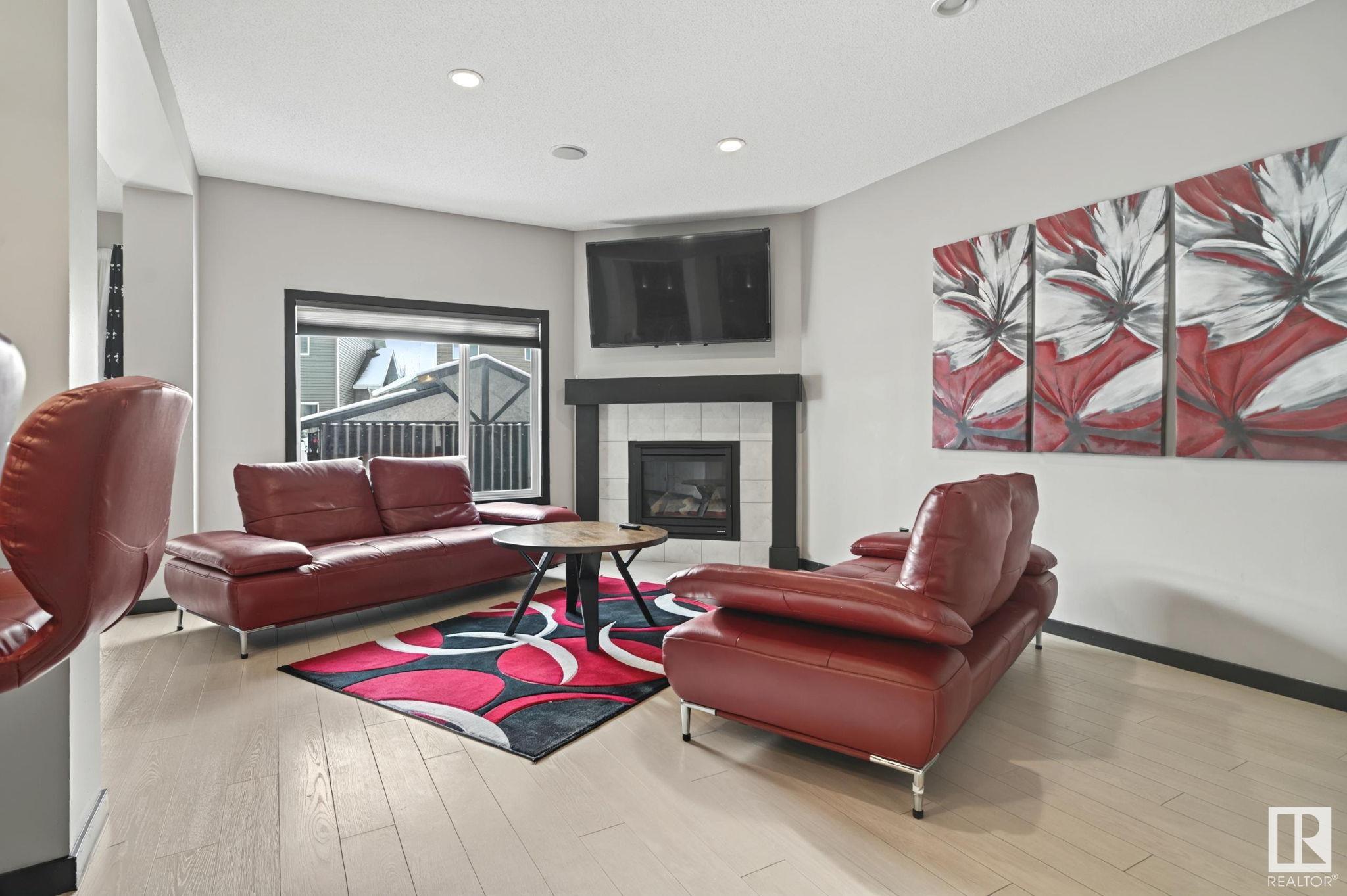      323 Simmonds WY , Leduc,  ,T9E 0X3 ;  Listing Number: MLS E4419742