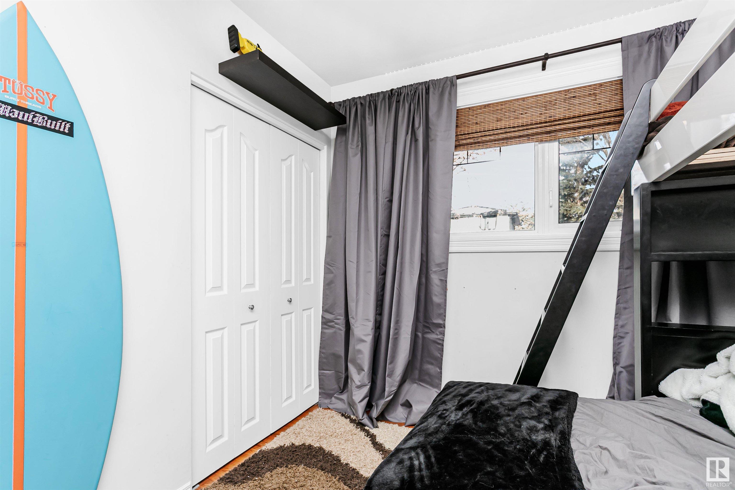     14631 93 AV NW , Edmonton,  ,T5R 5G7 ;  Listing Number: MLS E4419743
