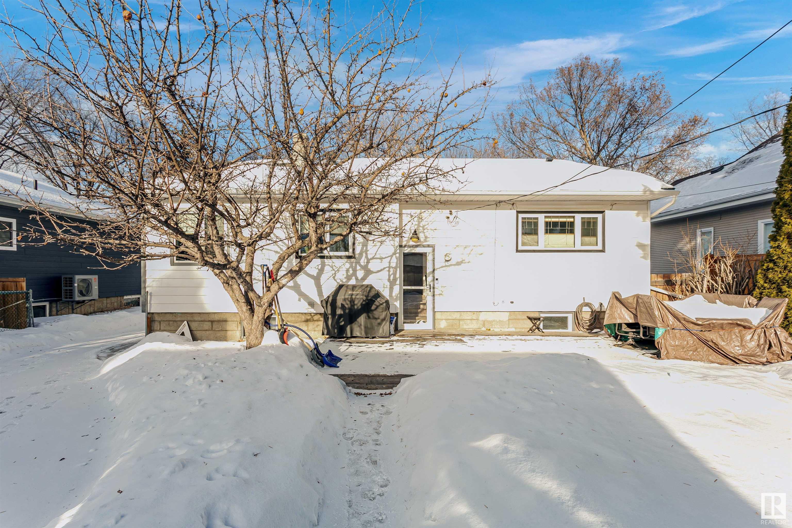      14631 93 AV NW , Edmonton,  ,T5R 5G7 ;  Listing Number: MLS E4419743