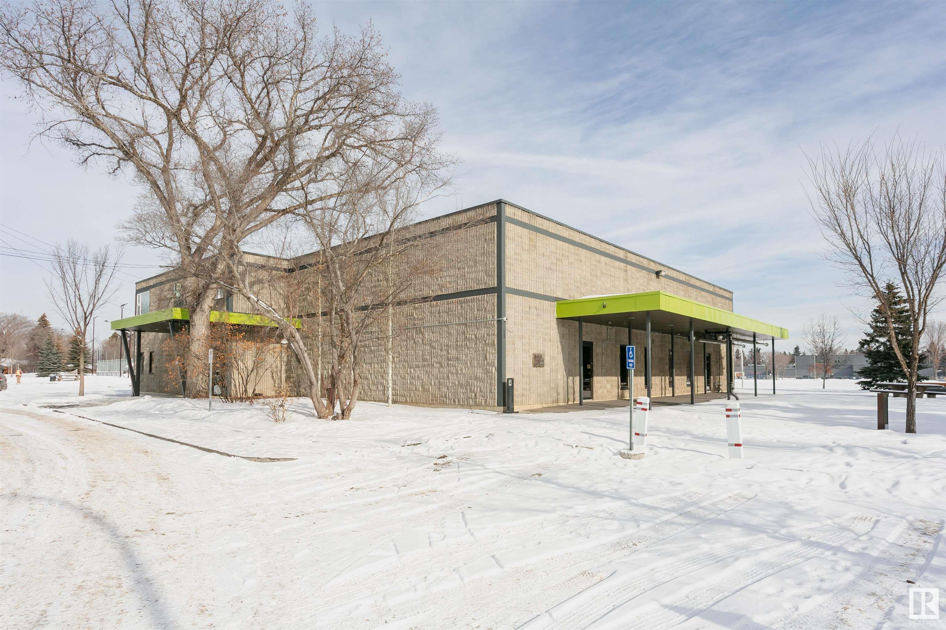     14631 93 AV NW , Edmonton,  ,T5R 5G7 ;  Listing Number: MLS E4419743