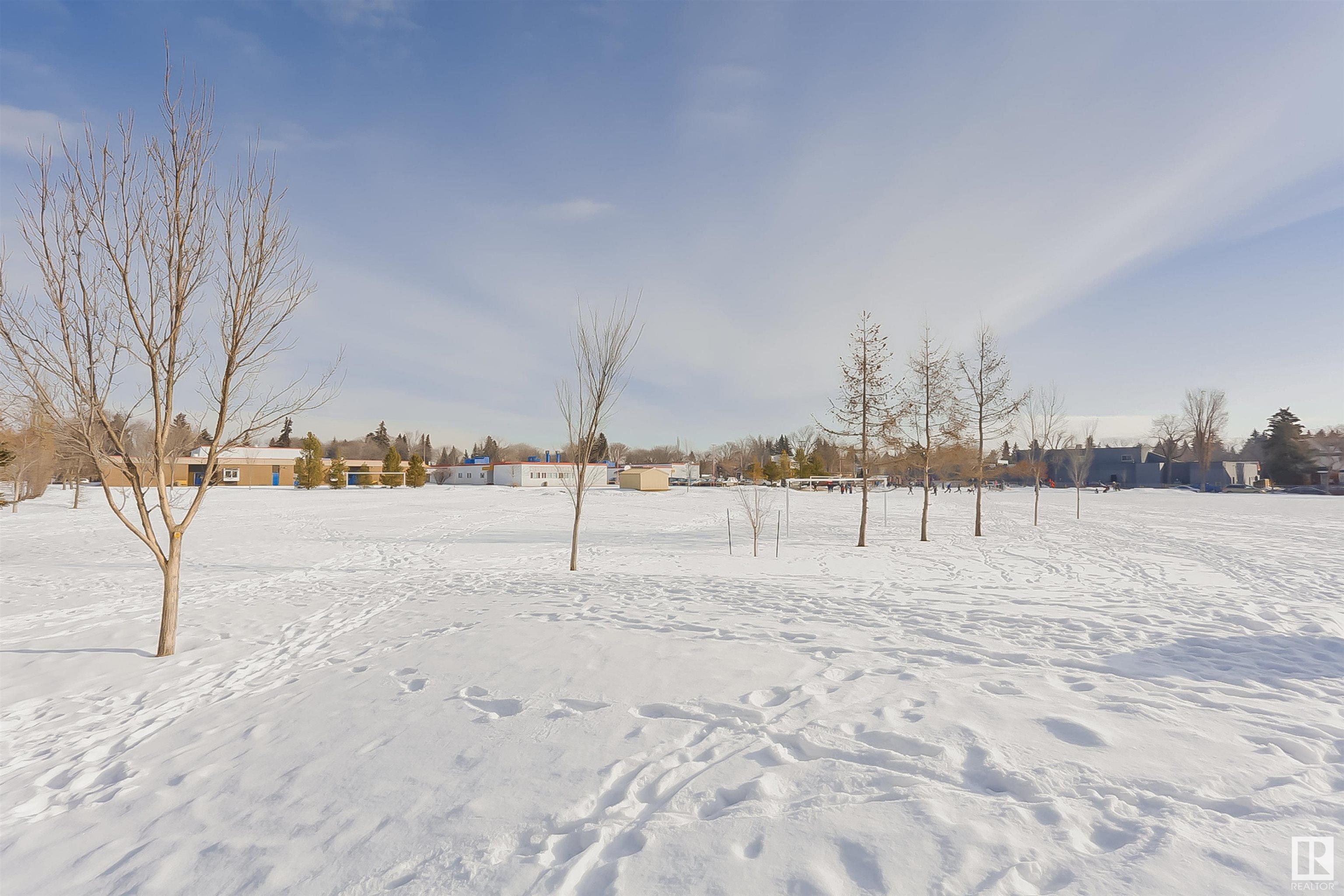      14631 93 AV NW , Edmonton,  ,T5R 5G7 ;  Listing Number: MLS E4419743