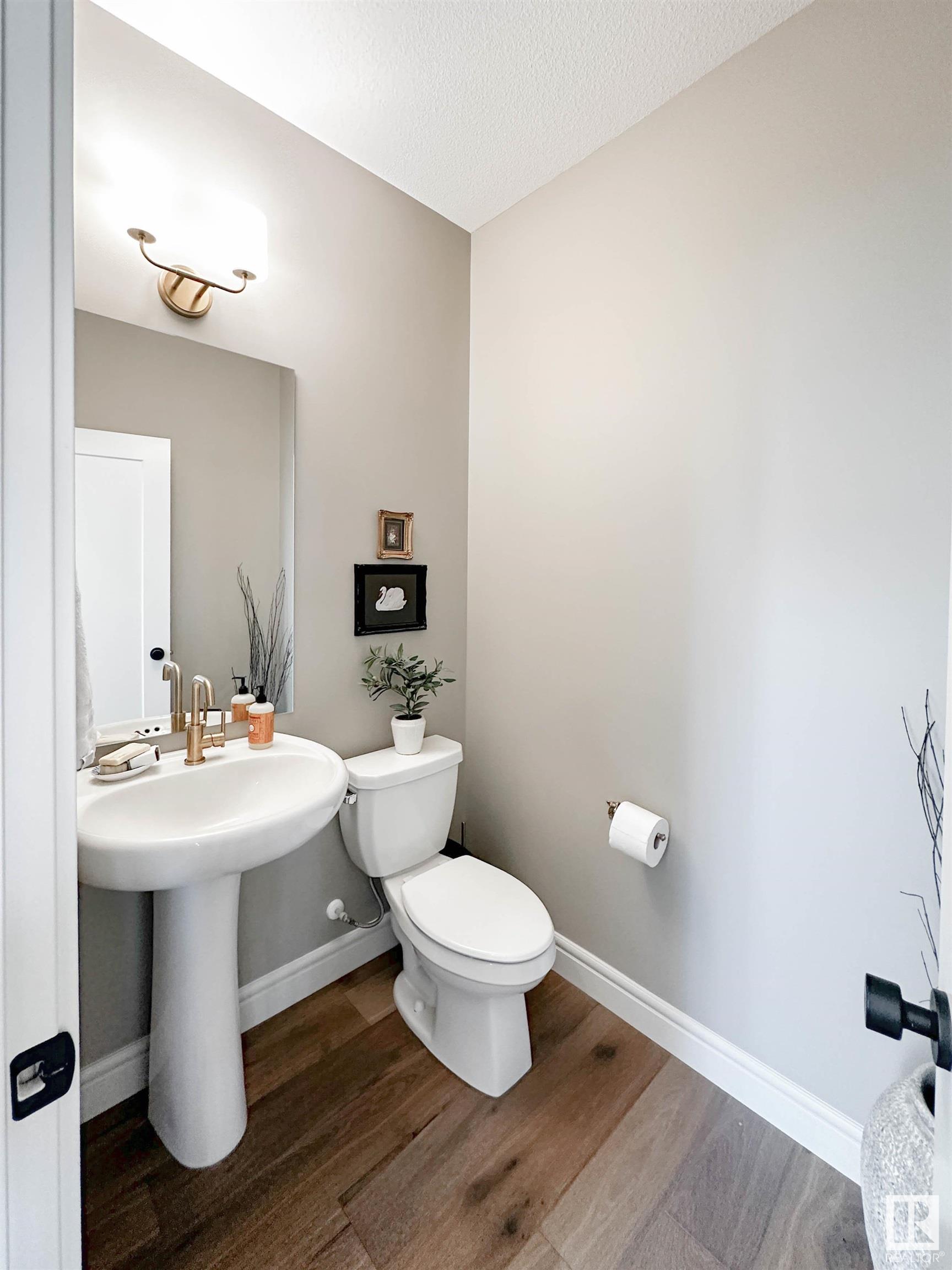      1 JANE PT , St. Albert,  ,T8N 8A2 ;  Listing Number: MLS E4419748