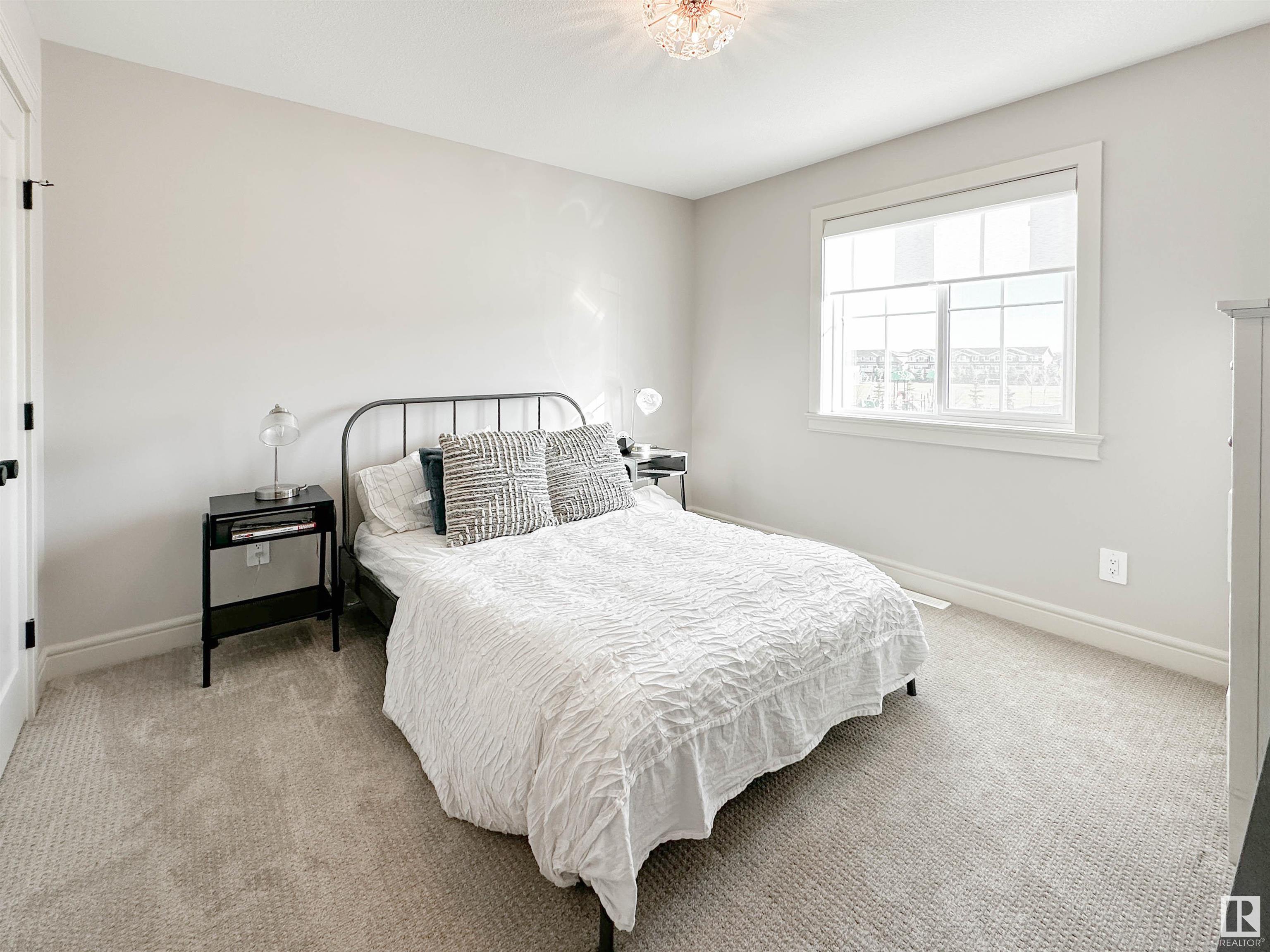      1 JANE PT , St. Albert,  ,T8N 8A2 ;  Listing Number: MLS E4419748