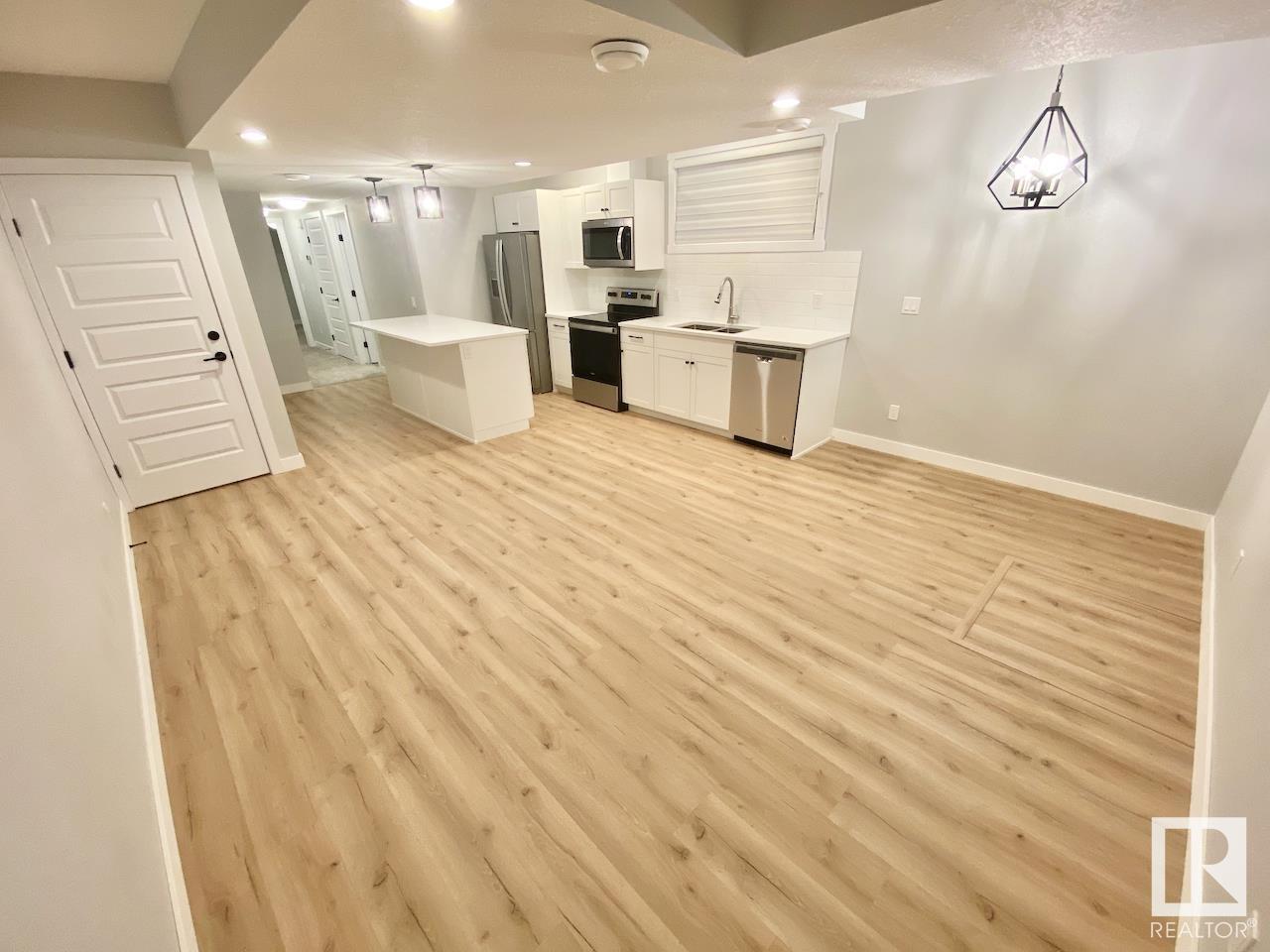      11739 130 ST NW , Edmonton,  ,T5M 1A9 ;  Listing Number: MLS E4419752