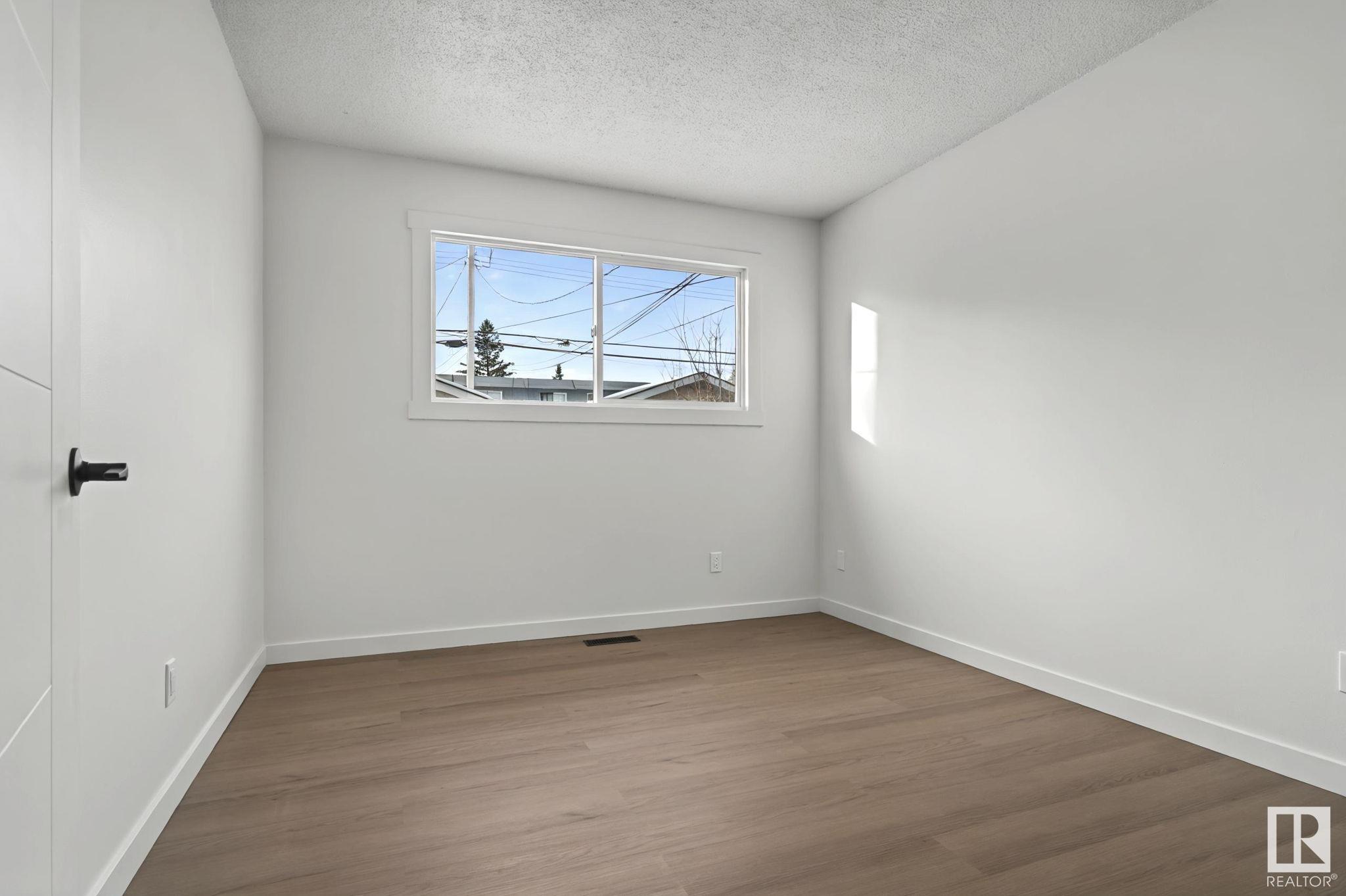      10306 155 ST NW , Edmonton,  ,T5P 2L9 ;  Listing Number: MLS E4419756