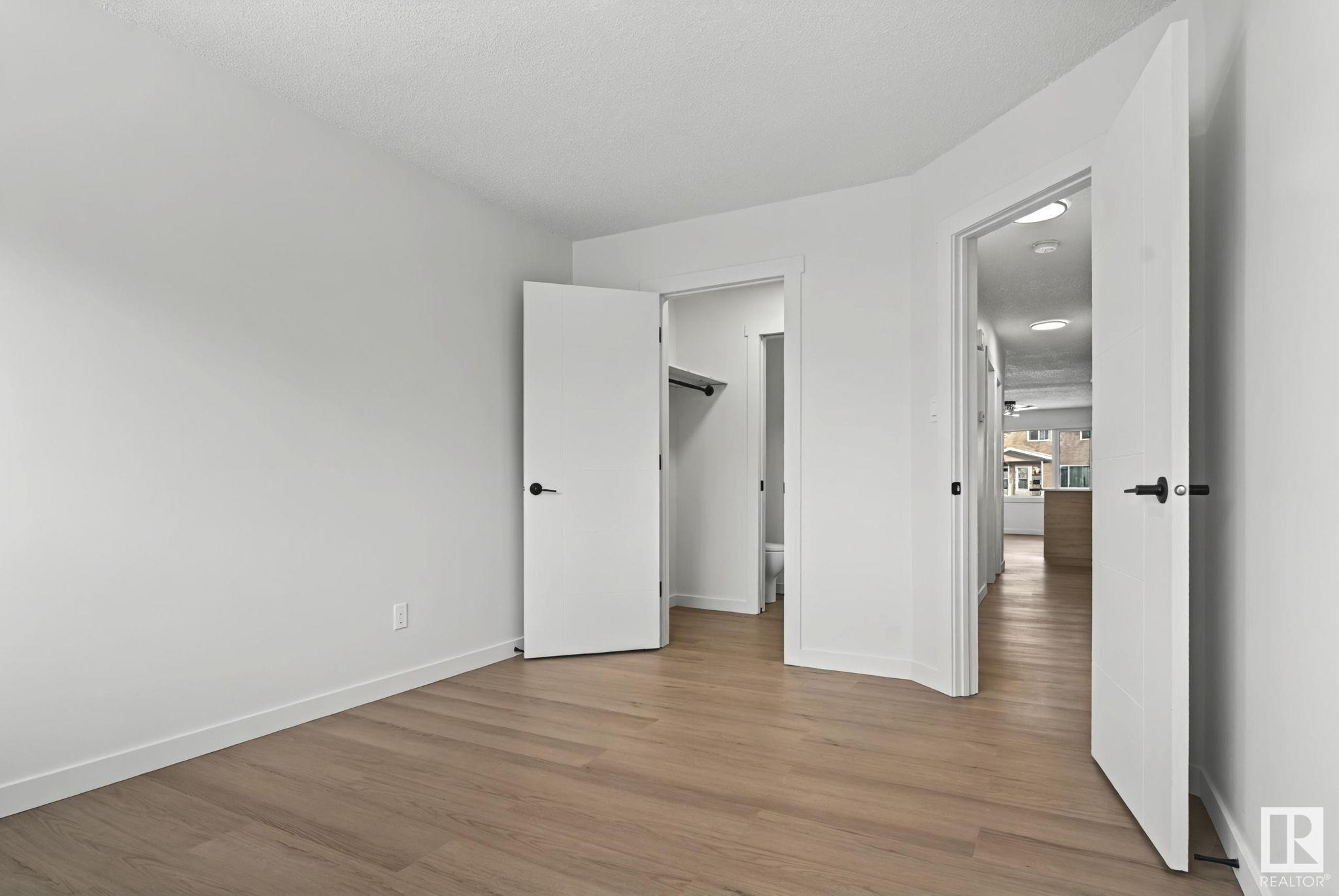      10306 155 ST NW , Edmonton,  ,T5P 2L9 ;  Listing Number: MLS E4419756