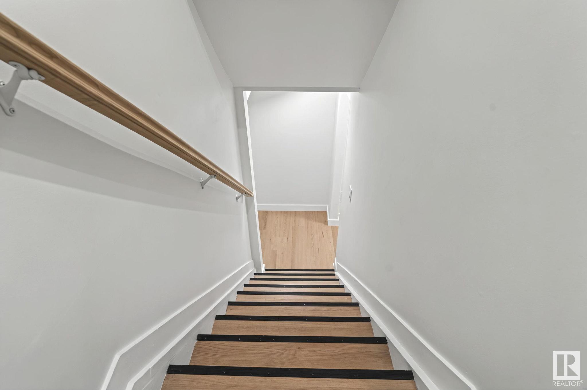      10306 155 ST NW , Edmonton,  ,T5P 2L9 ;  Listing Number: MLS E4419756