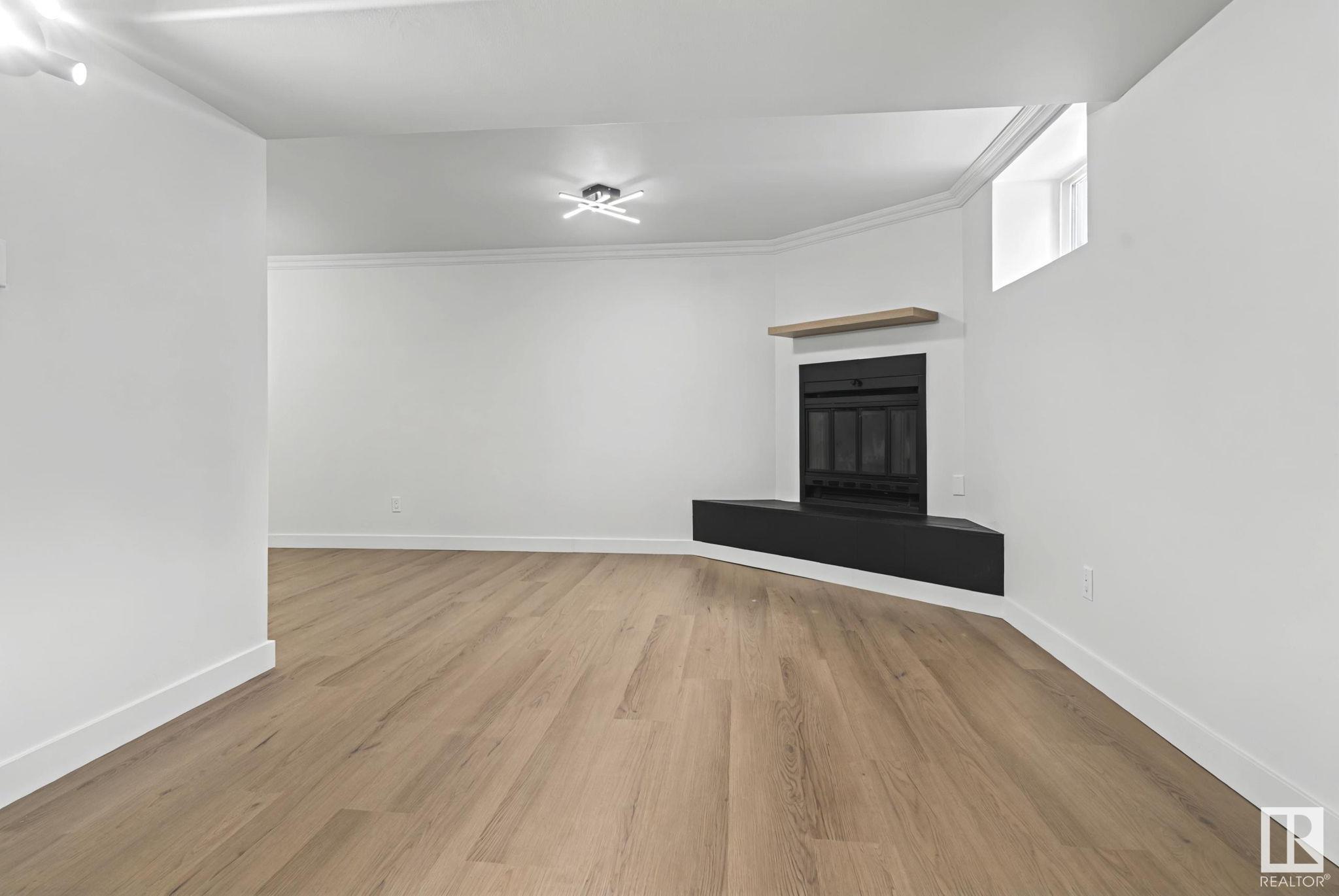      10306 155 ST NW , Edmonton,  ,T5P 2L9 ;  Listing Number: MLS E4419756