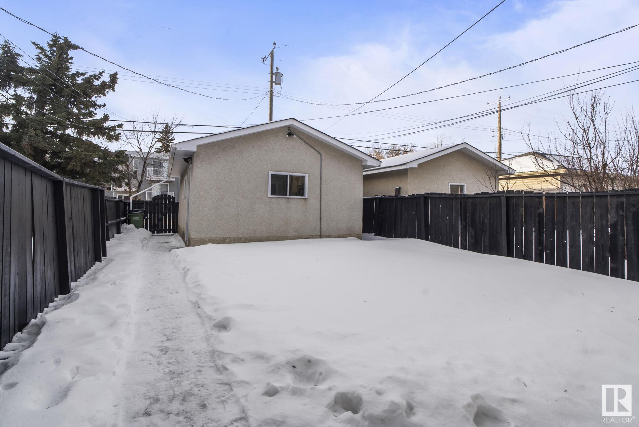      10306 155 ST NW , Edmonton,  ,T5P 2L9 ;  Listing Number: MLS E4419756