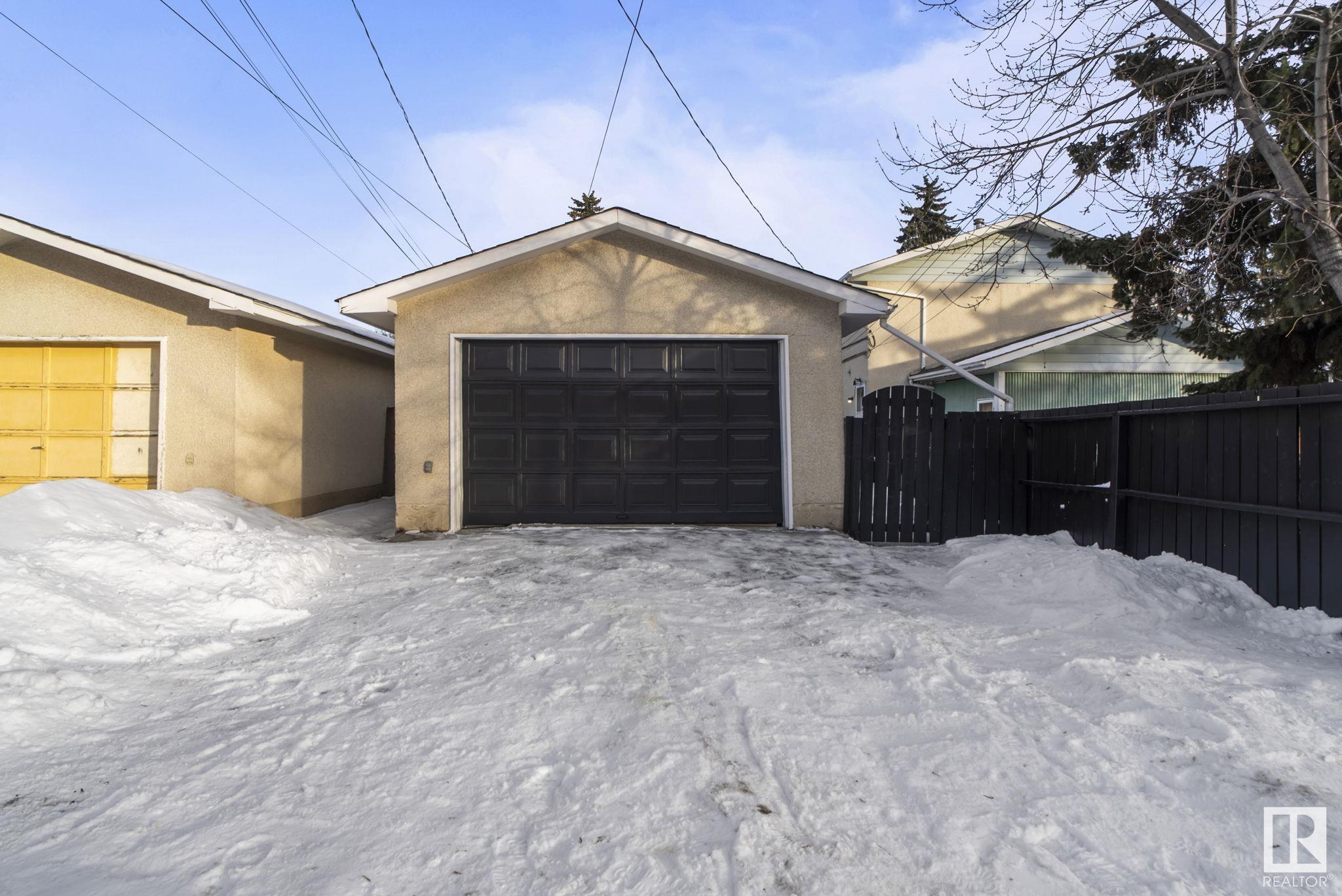      10306 155 ST NW , Edmonton,  ,T5P 2L9 ;  Listing Number: MLS E4419756