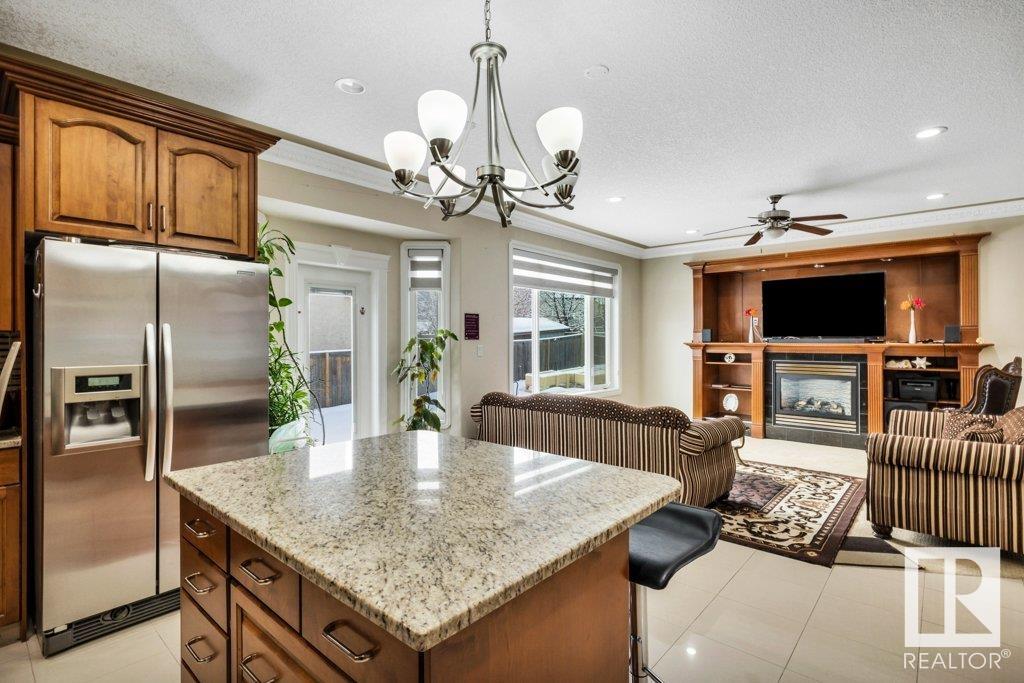      1809 33B AV NW , Edmonton,  ,T6T 0H4 ;  Listing Number: MLS E4419771