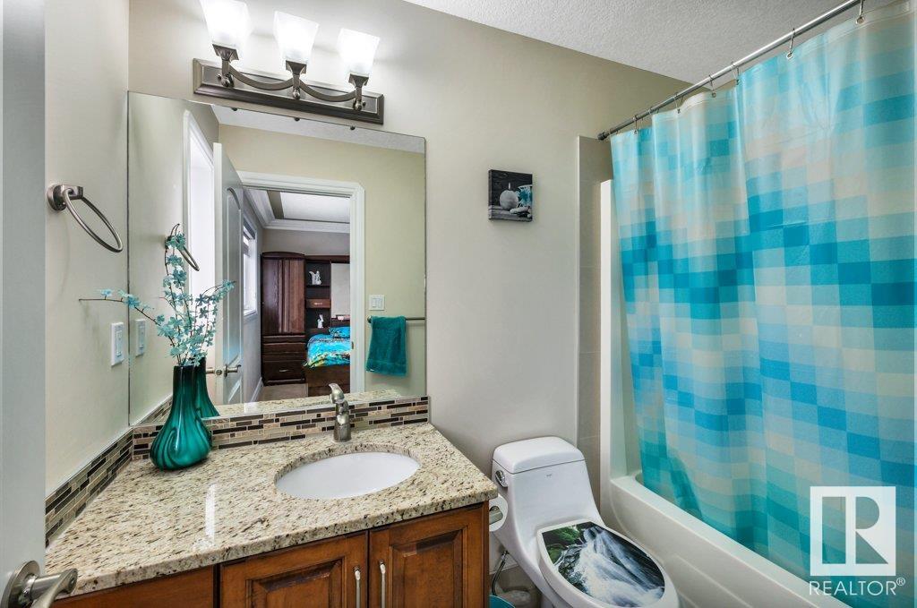      1809 33B AV NW , Edmonton,  ,T6T 0H4 ;  Listing Number: MLS E4419771