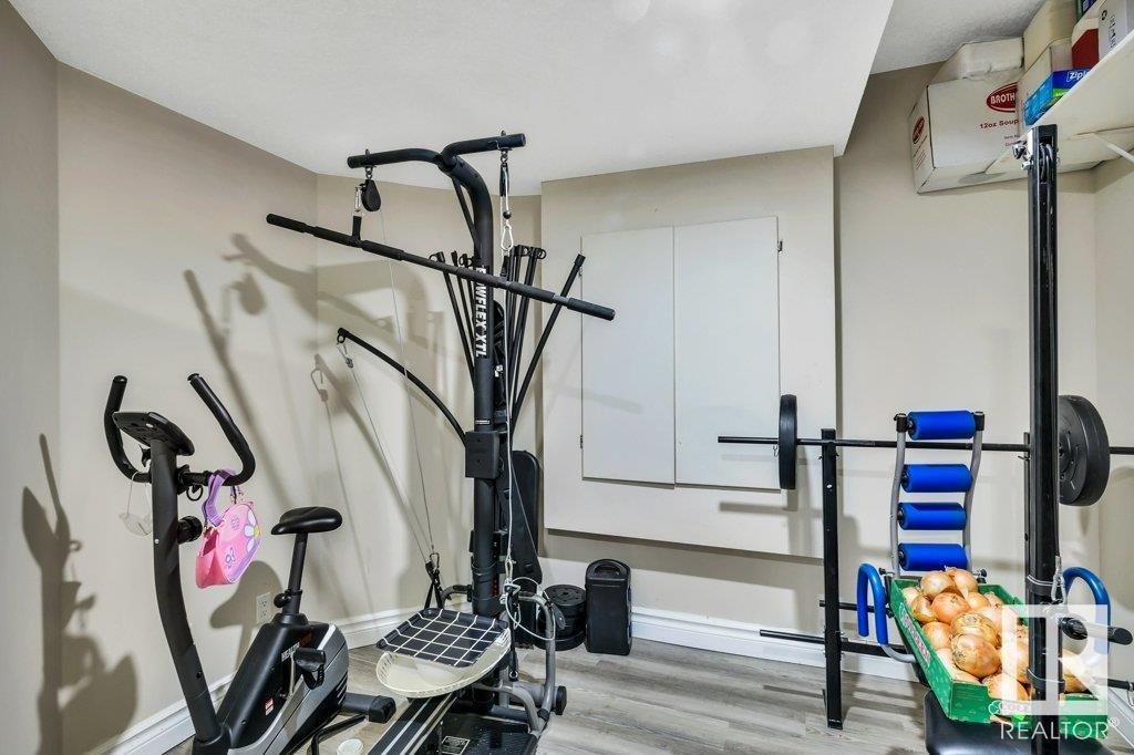      1809 33B AV NW , Edmonton,  ,T6T 0H4 ;  Listing Number: MLS E4419771