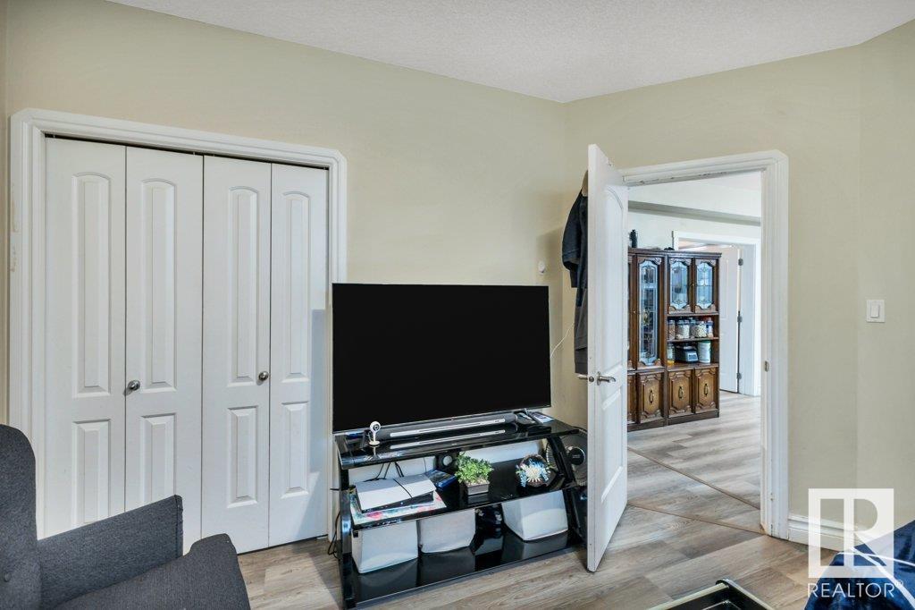      1809 33B AV NW , Edmonton,  ,T6T 0H4 ;  Listing Number: MLS E4419771