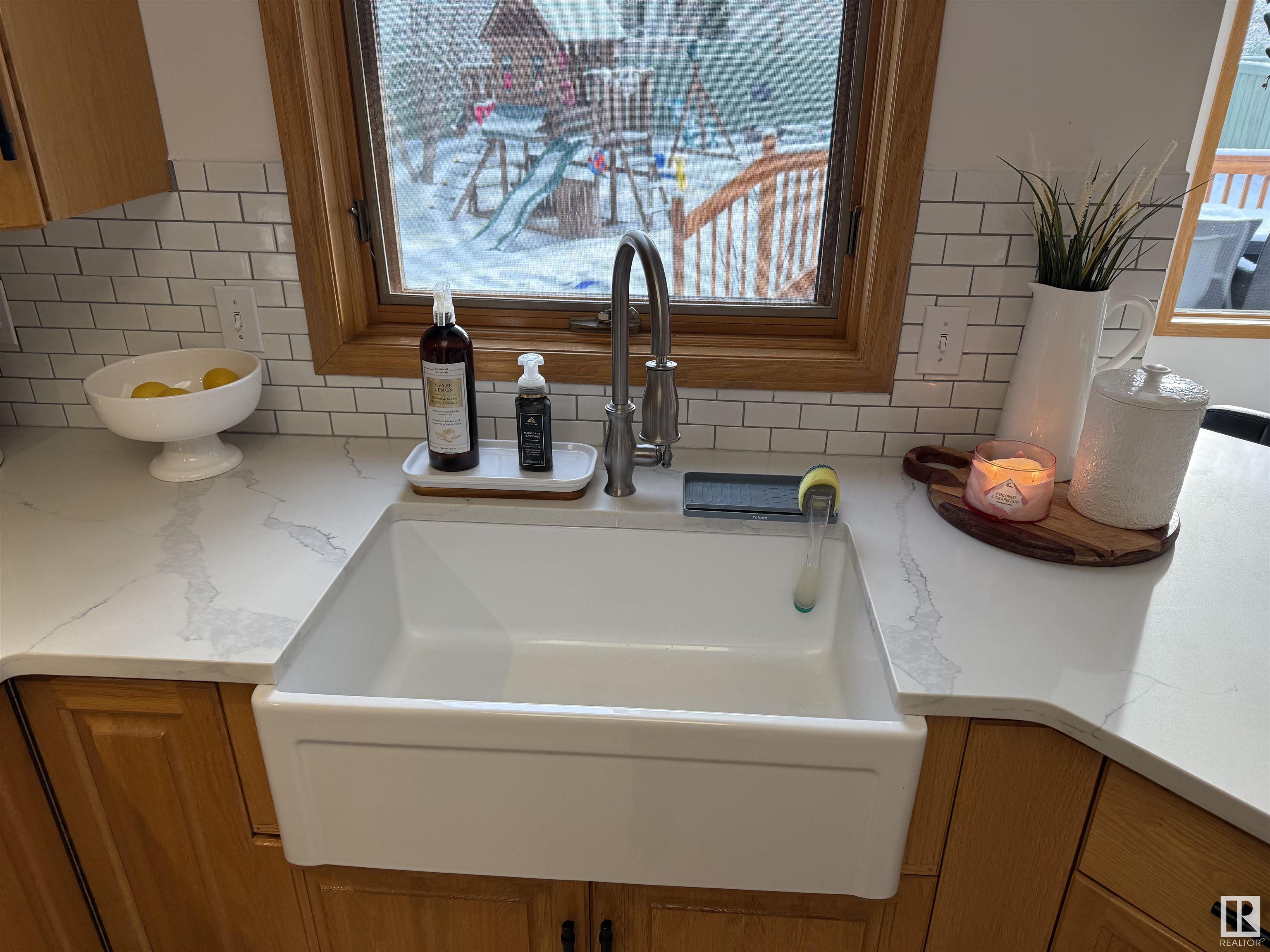      1507 WELLWOOD WY NW , Edmonton,  ,T6M 2M3 ;  Listing Number: MLS E4419774