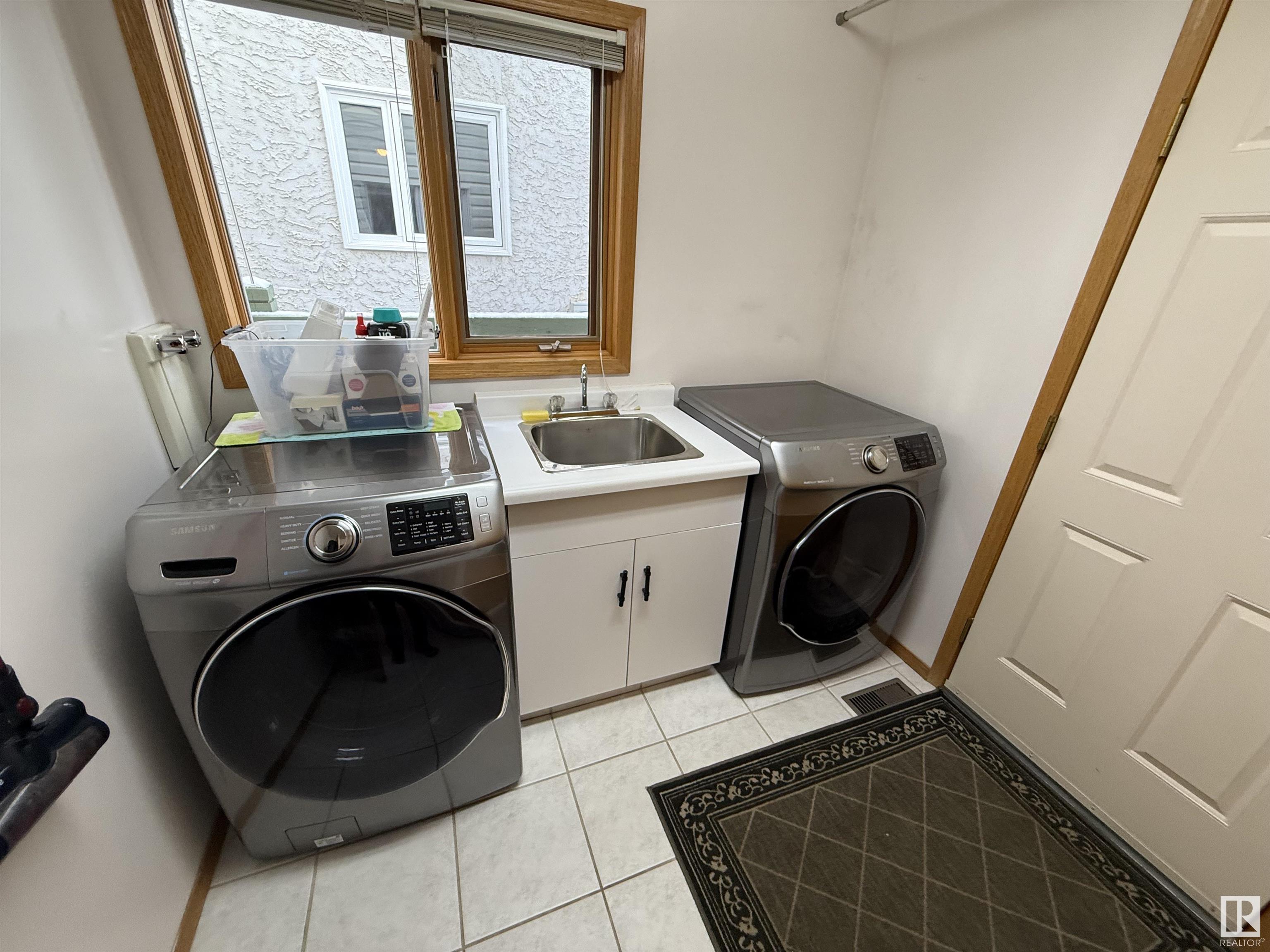      1507 WELLWOOD WY NW , Edmonton,  ,T6M 2M3 ;  Listing Number: MLS E4419774