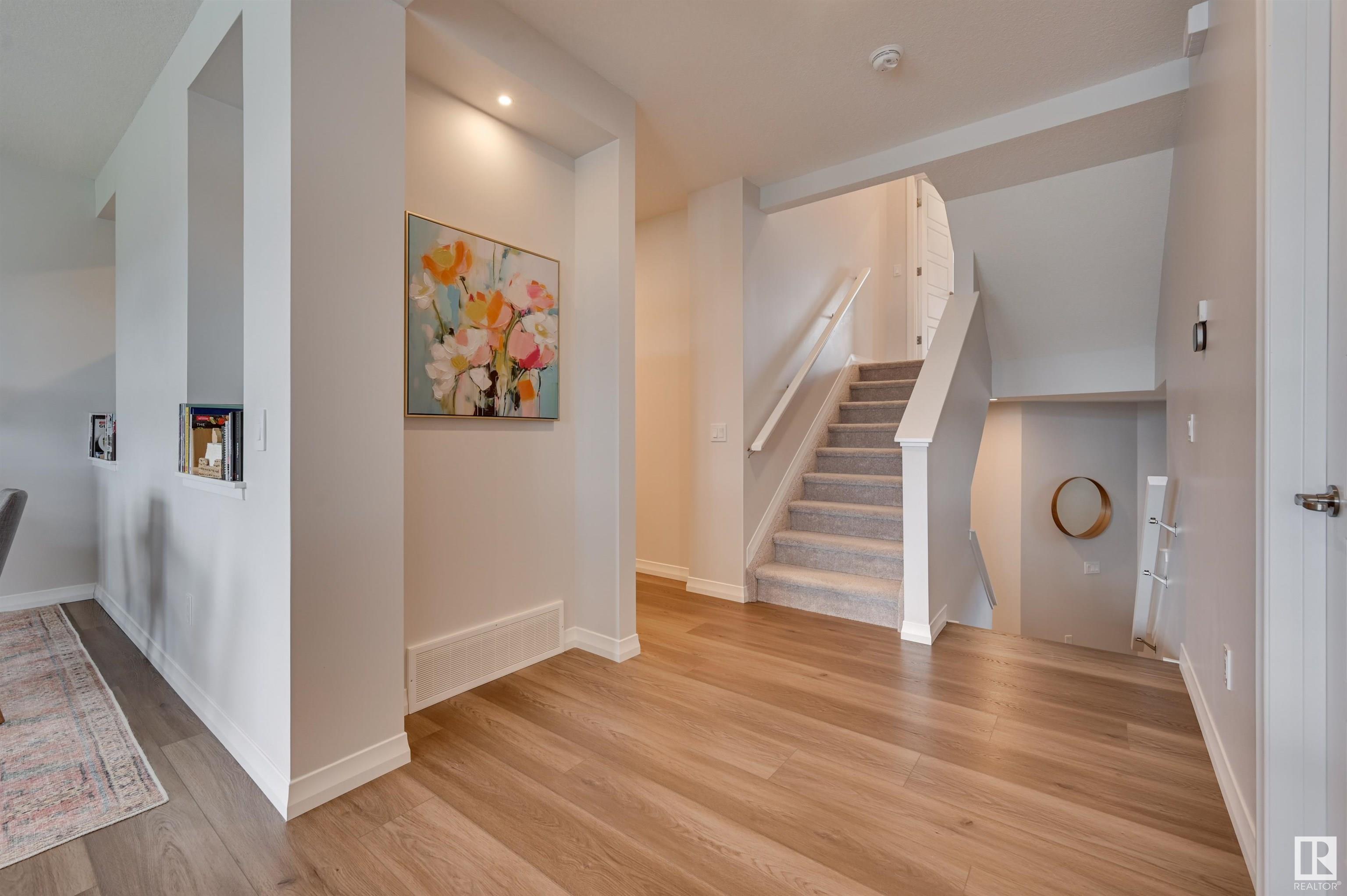      2520 206 ST NW , Edmonton,  ,T6M 1P1 ;  Listing Number: MLS E4419787
