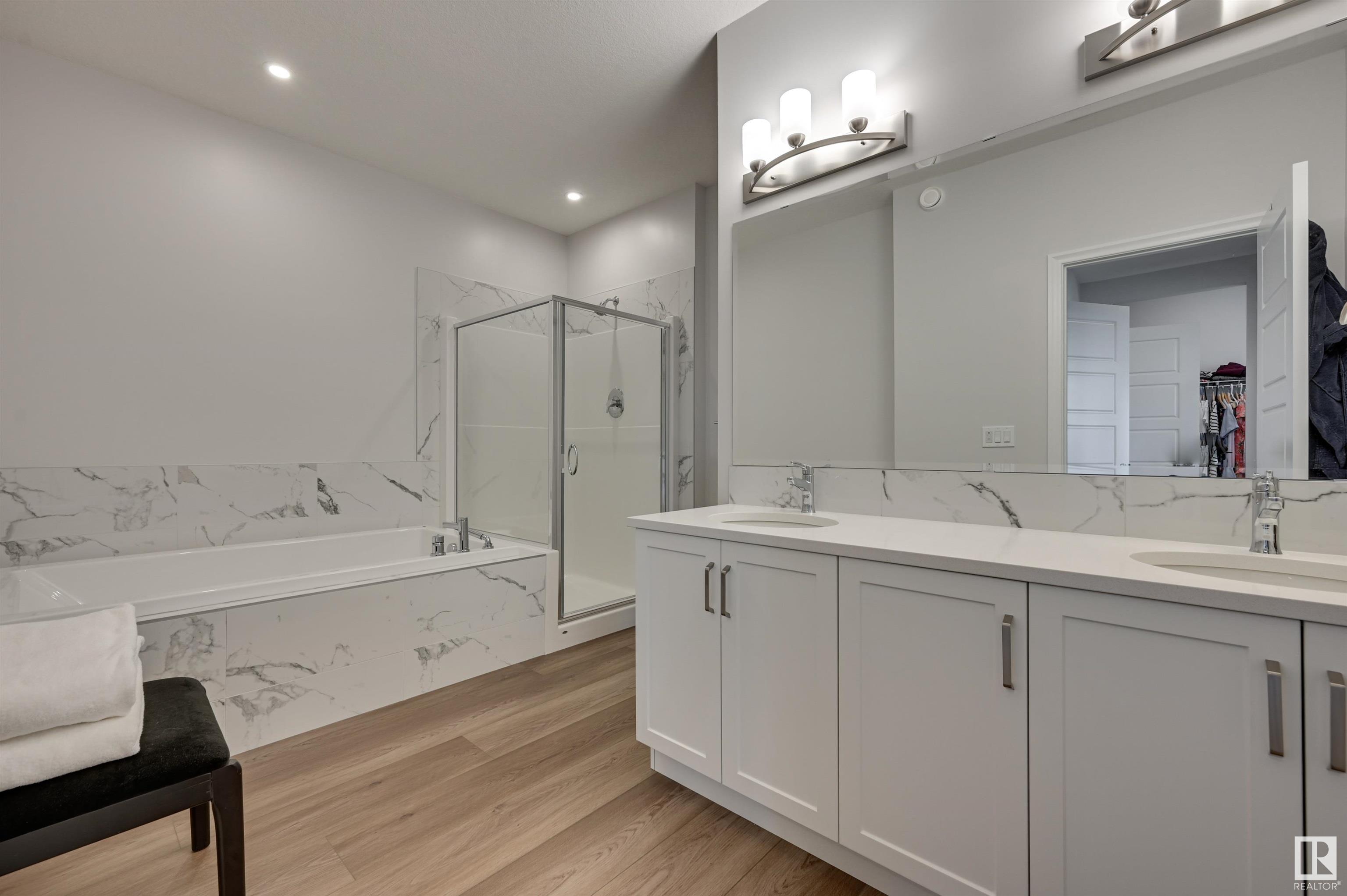      2520 206 ST NW , Edmonton,  ,T6M 1P1 ;  Listing Number: MLS E4419787